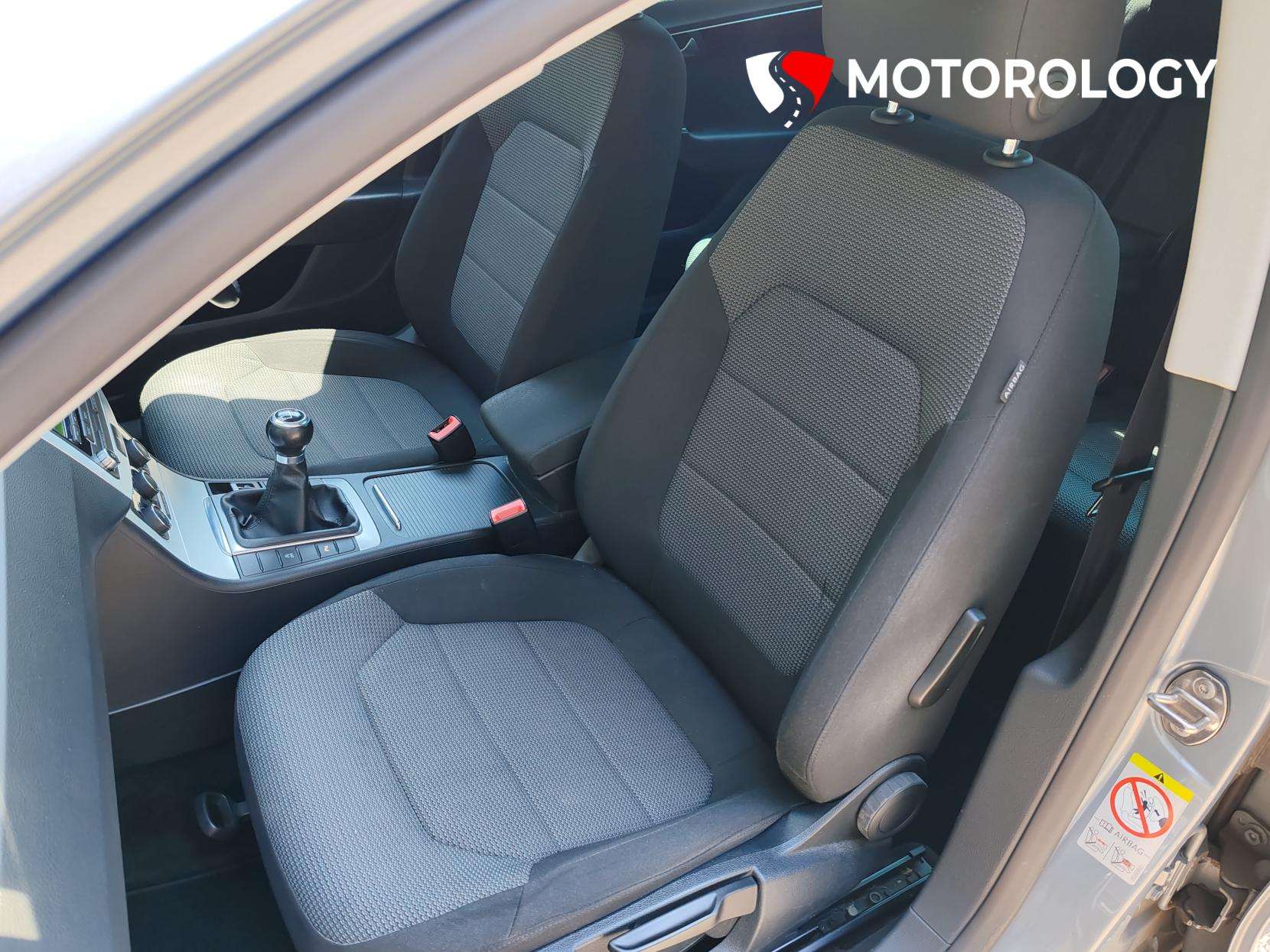 2012 VOLKSWAGEN PASSAT 2012 VOLKSWAGEN PASSAT