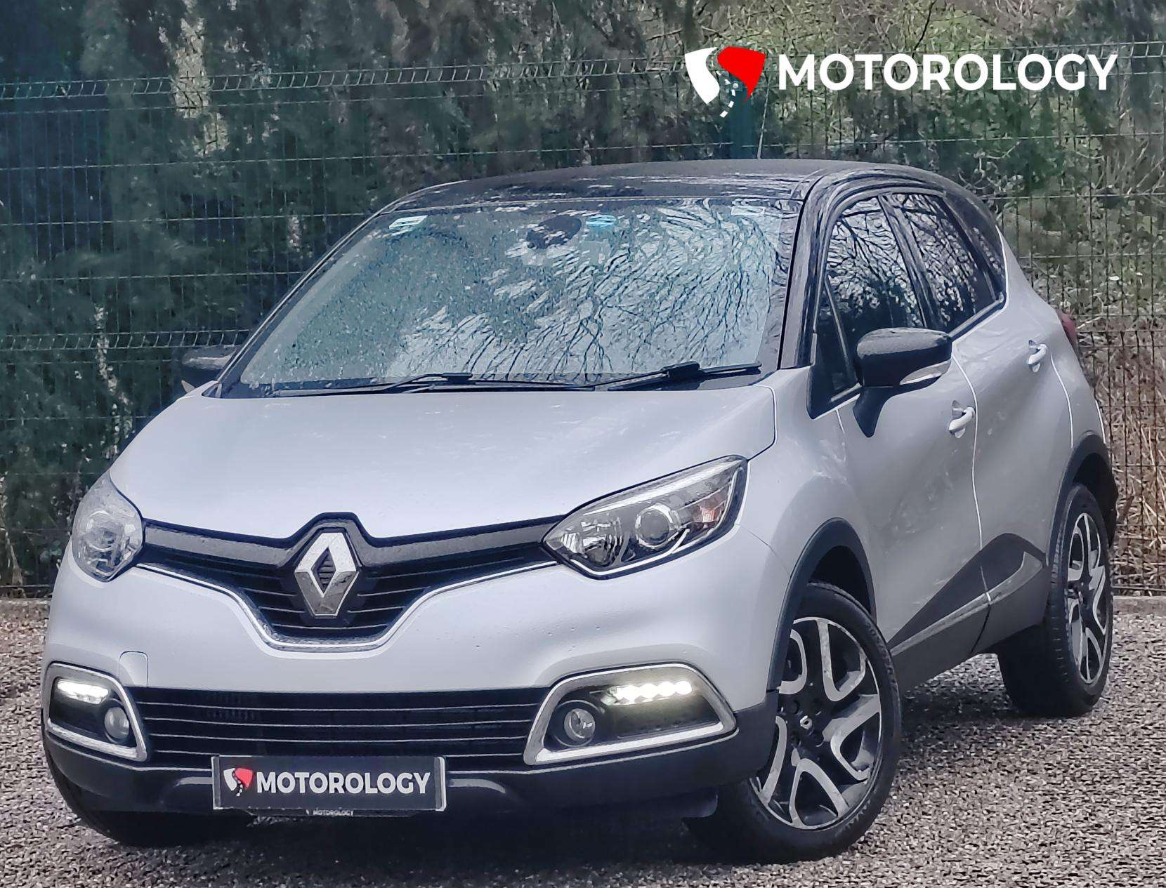 A 2015 RENAULT CAPTUR 1.5 dCi ENERGY Dynamique S Nav SUV 5dr Diesel Manual Euro 6 (s/s) (90 ps) A 2015 RENAULT CAPTUR 1.5 dCi ENERGY Dynamique S Nav SUV 5dr Diesel Manual Euro 6 (s/s) (90 ps)