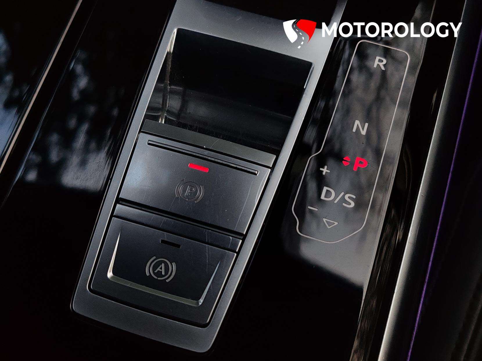 2021 AUDI A8 2021 AUDI A8