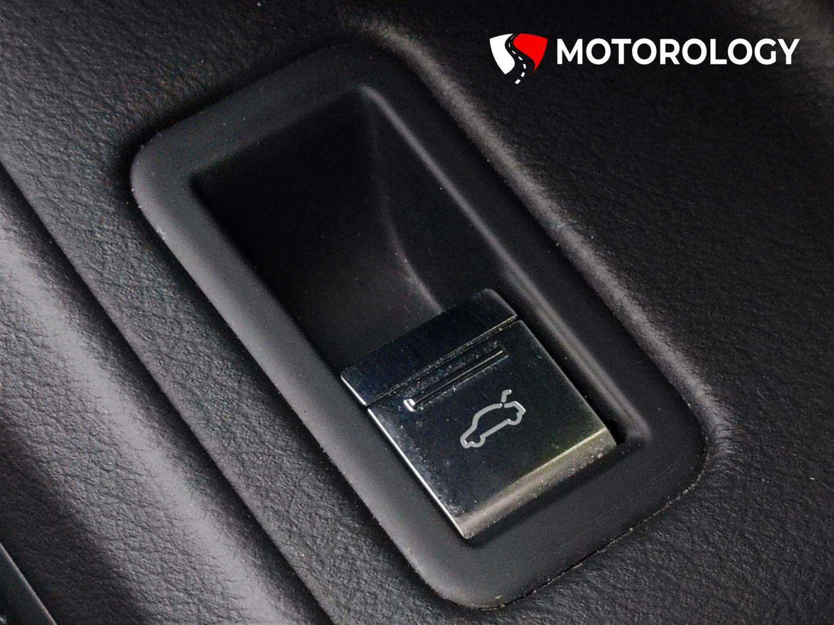 2021 AUDI A8 2021 AUDI A8