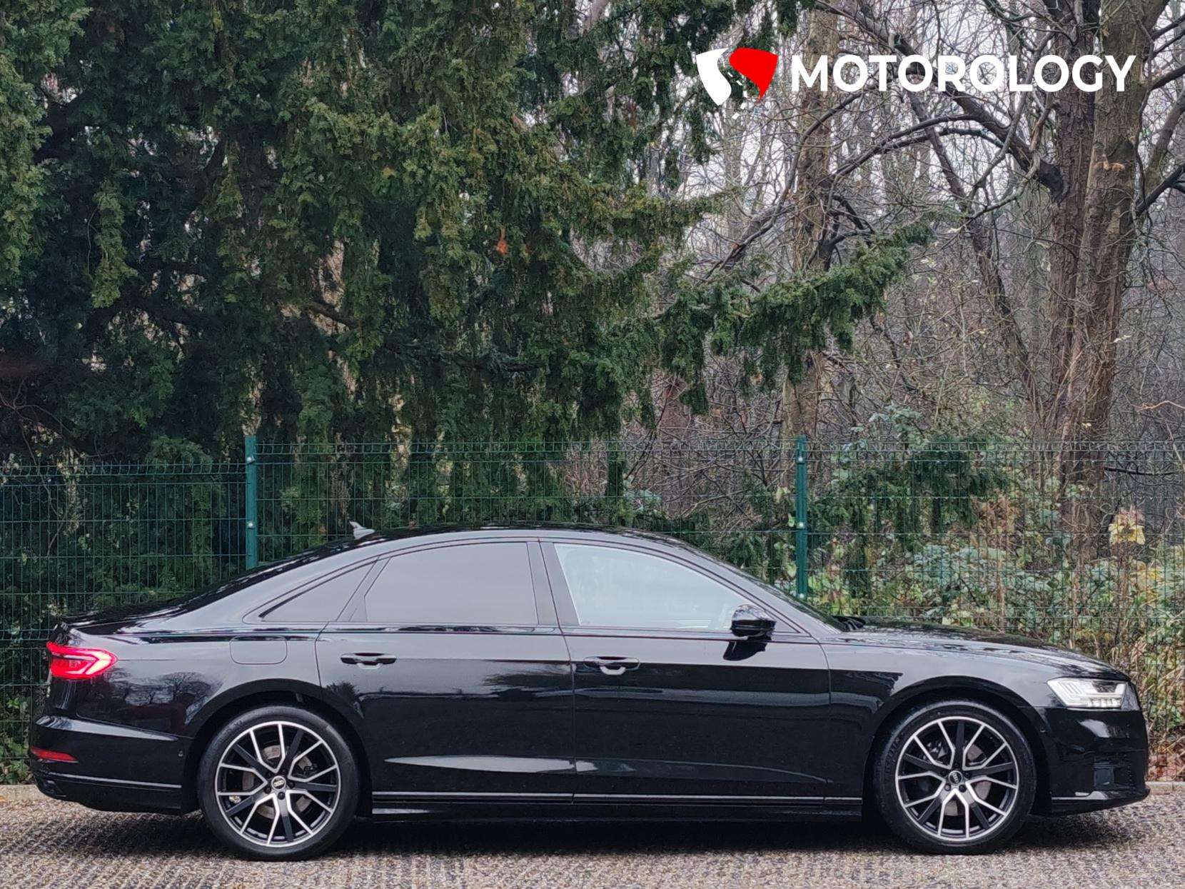 2021 AUDI A8 2021 AUDI A8