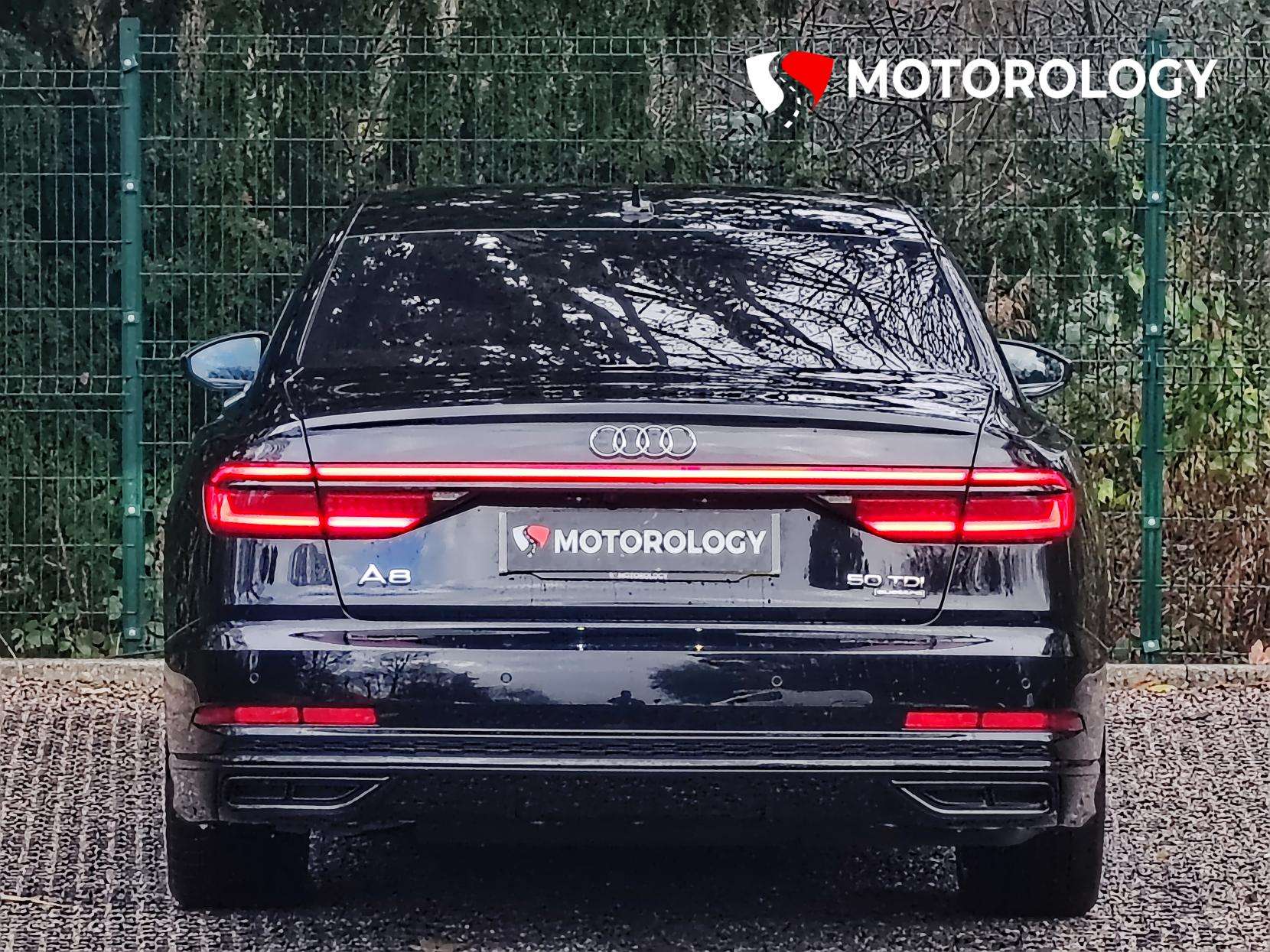 2021 AUDI A8 2021 AUDI A8