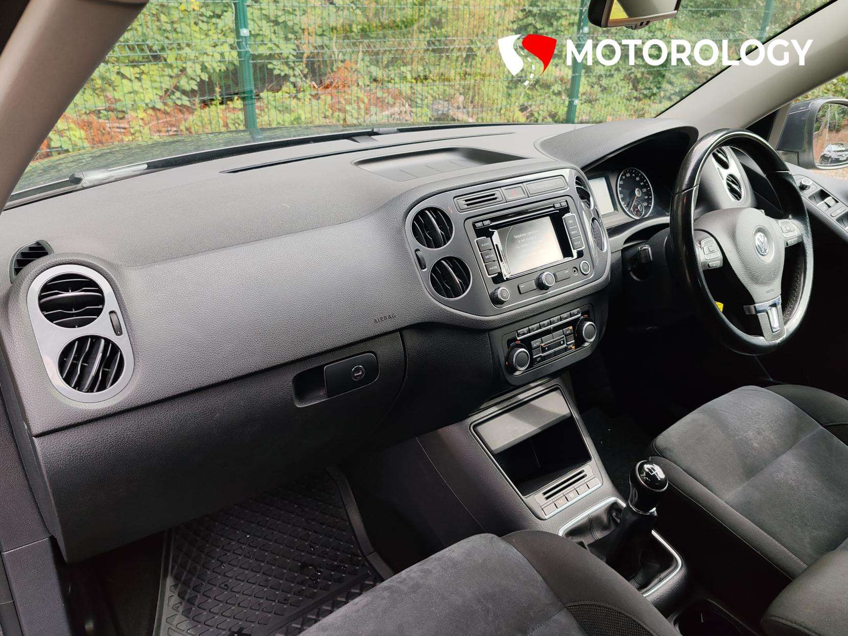2015 VOLKSWAGEN TIGUAN 2015 VOLKSWAGEN TIGUAN