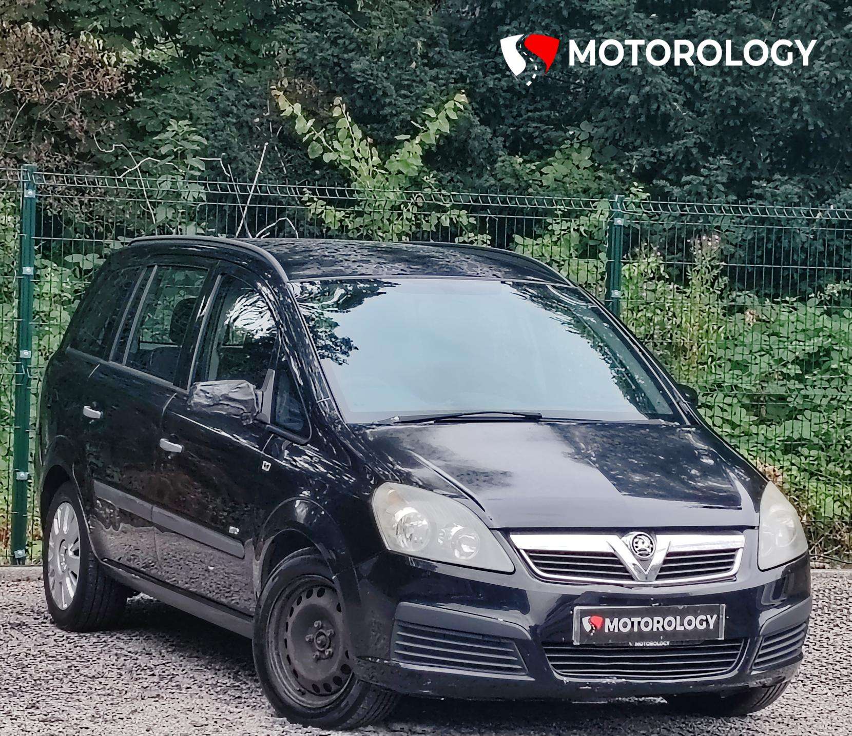 A 2007 VAUXHALL ZAFIRA 1.6 Life MPV 5dr Petrol Manual Euro 4 (105 ps) A 2007 VAUXHALL ZAFIRA 1.6 Life MPV 5dr Petrol Manual Euro 4 (105 ps)