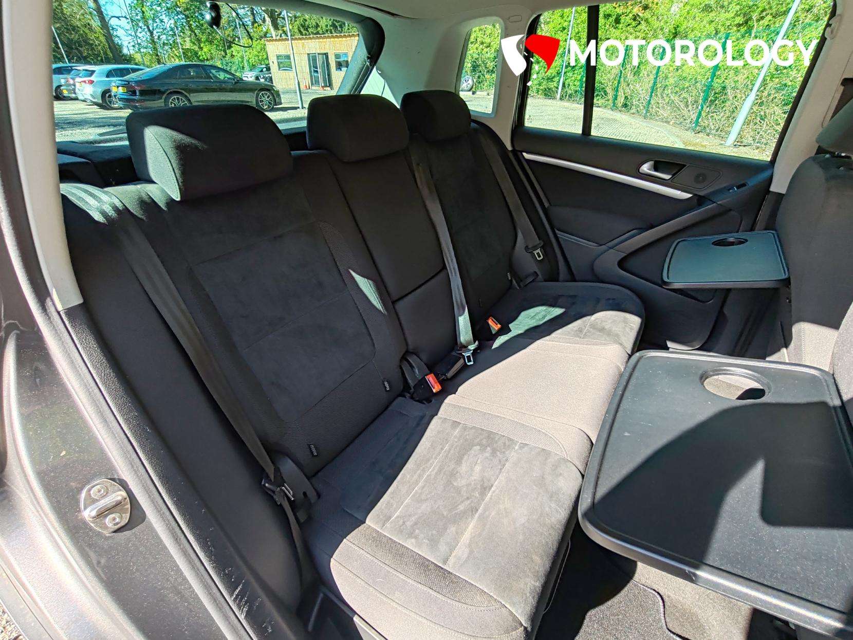 2016 VOLKSWAGEN TIGUAN 2016 VOLKSWAGEN TIGUAN