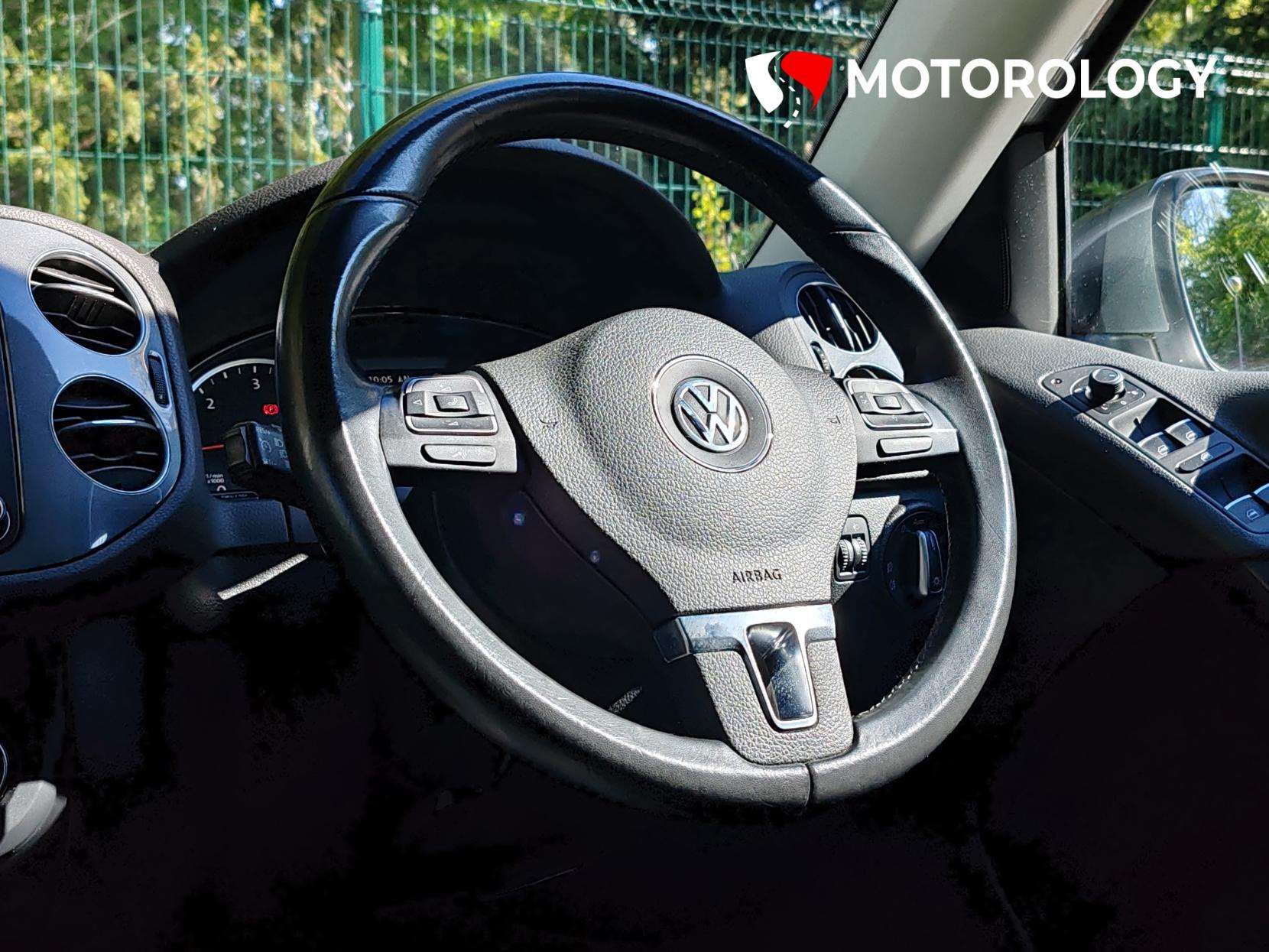 2016 VOLKSWAGEN TIGUAN 2016 VOLKSWAGEN TIGUAN