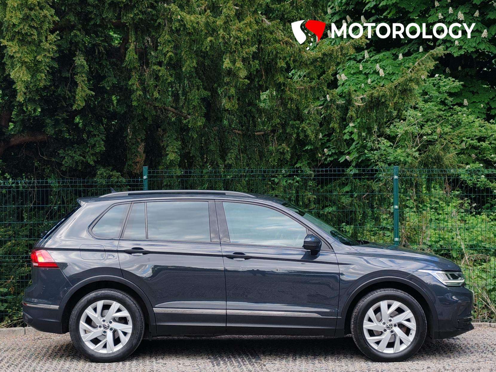2021 VOLKSWAGEN TIGUAN 2021 VOLKSWAGEN TIGUAN