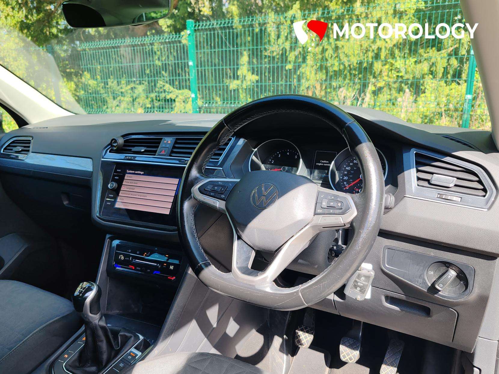 A 2021 VOLKSWAGEN TIGUAN 1.5 TSI Life SUV 5dr Petrol Manual Euro 6 (s/s) (150 ps) A 2021 VOLKSWAGEN TIGUAN 1.5 TSI Life SUV 5dr Petrol Manual Euro 6 (s/s) (150 ps)