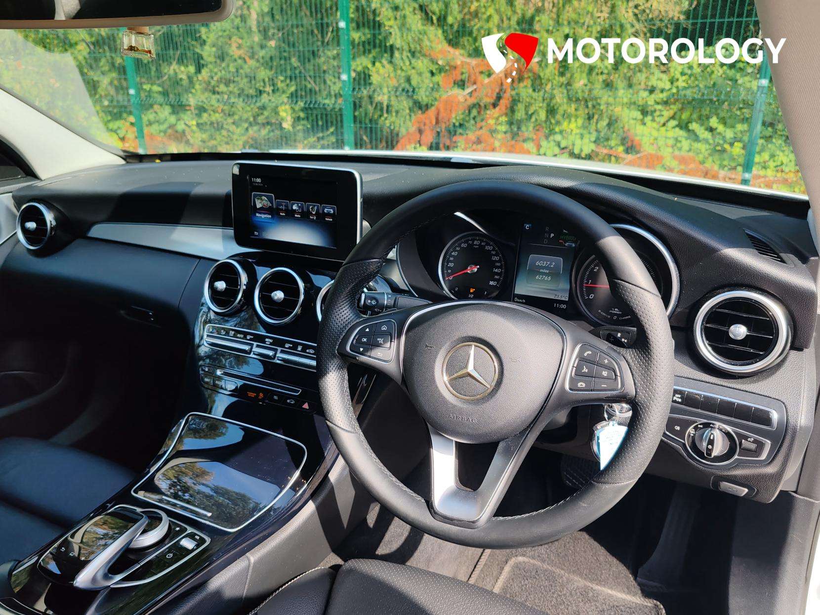 A 2016 MERCEDES-BENZ C CLASS 2.0 C350e 6.4kWh Sport Saloon 4dr Petrol Plug-in Hybrid G-Tronic+ Euro 6 (s/s) (293 ps) A 2016 MERCEDES-BENZ C CLASS 2.0 C350e 6.4kWh Sport Saloon 4dr Petrol Plug-in Hybrid G-Tronic+ Euro 6 (s/s) (293 ps)