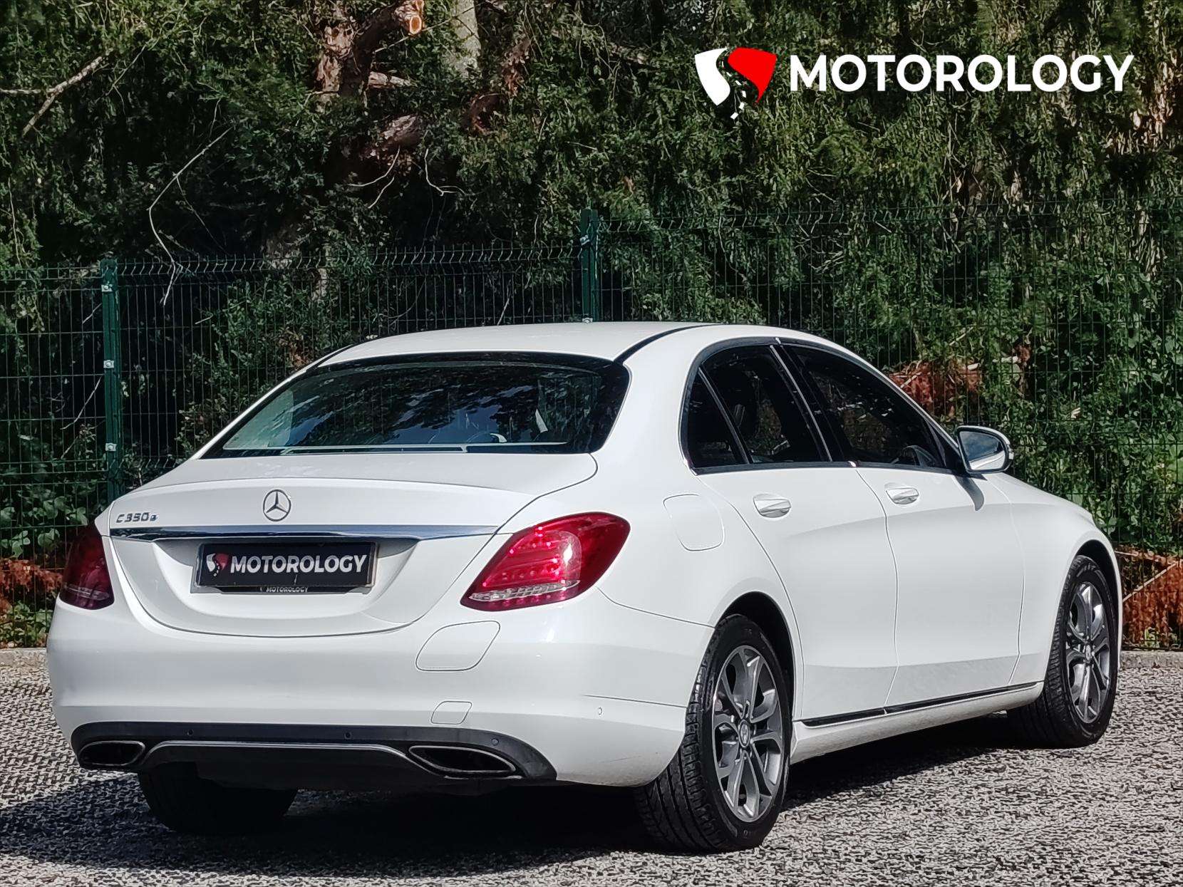 A 2016 MERCEDES-BENZ C CLASS 2.0 C350e 6.4kWh Sport Saloon 4dr Petrol Plug-in Hybrid G-Tronic+ Euro 6 (s/s) (293 ps) A 2016 MERCEDES-BENZ C CLASS 2.0 C350e 6.4kWh Sport Saloon 4dr Petrol Plug-in Hybrid G-Tronic+ Euro 6 (s/s) (293 ps)