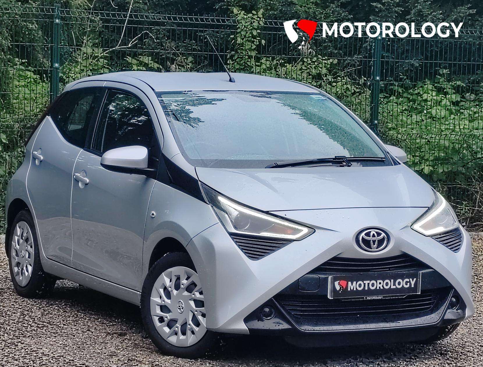 A 2018 TOYOTA AYGO 1.0 VVT-i x-play Hatchback 5dr Petrol Manual Euro 6 (71 ps) A 2018 TOYOTA AYGO 1.0 VVT-i x-play Hatchback 5dr Petrol Manual Euro 6 (71 ps)