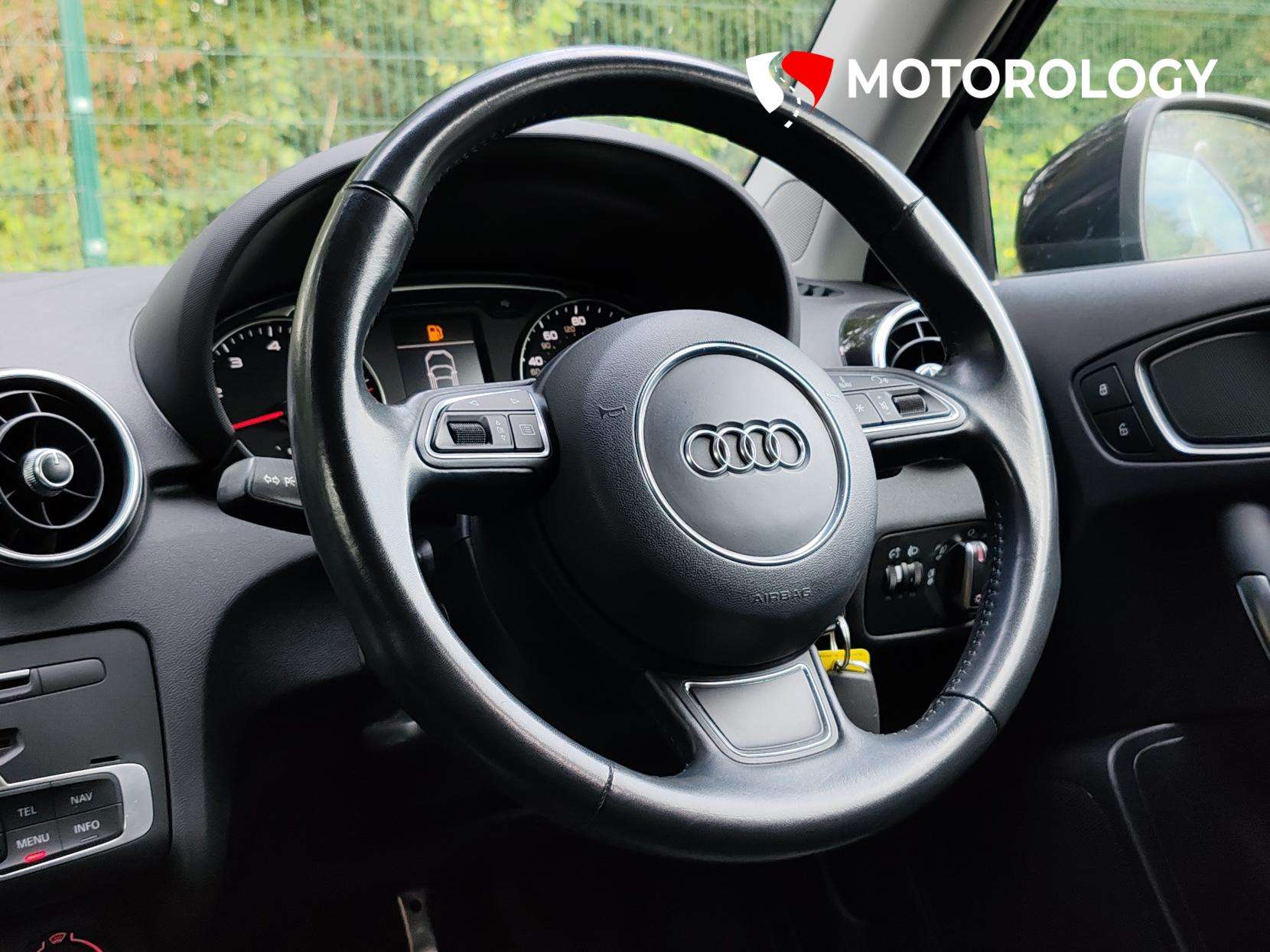 2017 AUDI A1 2017 AUDI A1