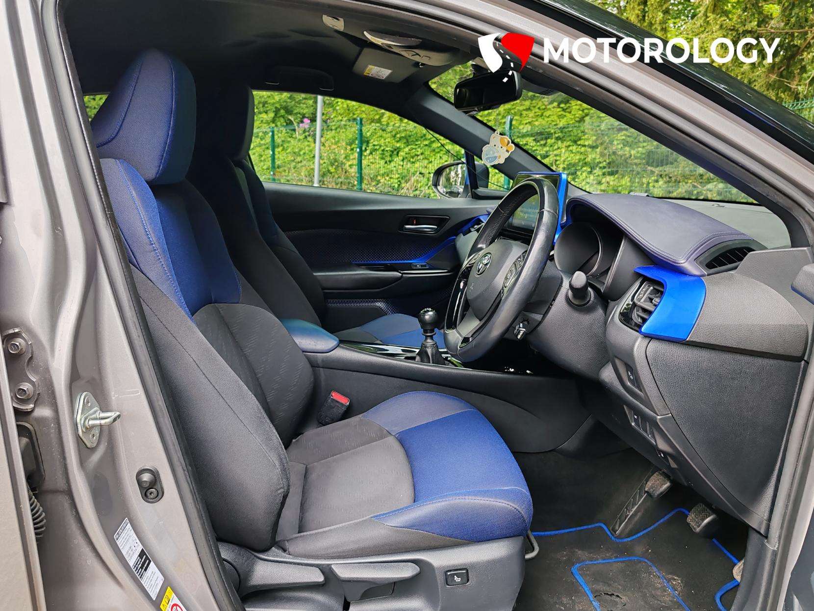 2018 TOYOTA C-HR 2018 TOYOTA C-HR