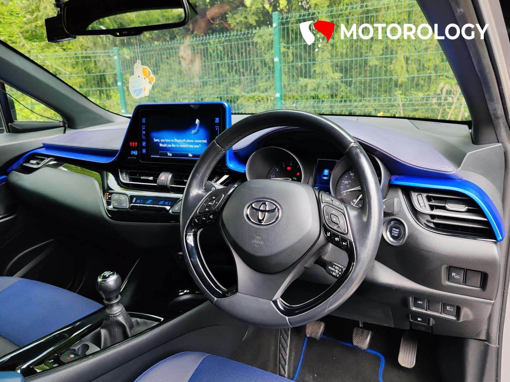 A 2018 TOYOTA C-HR 1.2 VVT-i Dynamic SUV 5dr Petrol Manual Euro 6 (s/s) (115 ps) A 2018 TOYOTA C-HR 1.2 VVT-i Dynamic SUV 5dr Petrol Manual Euro 6 (s/s) (115 ps)