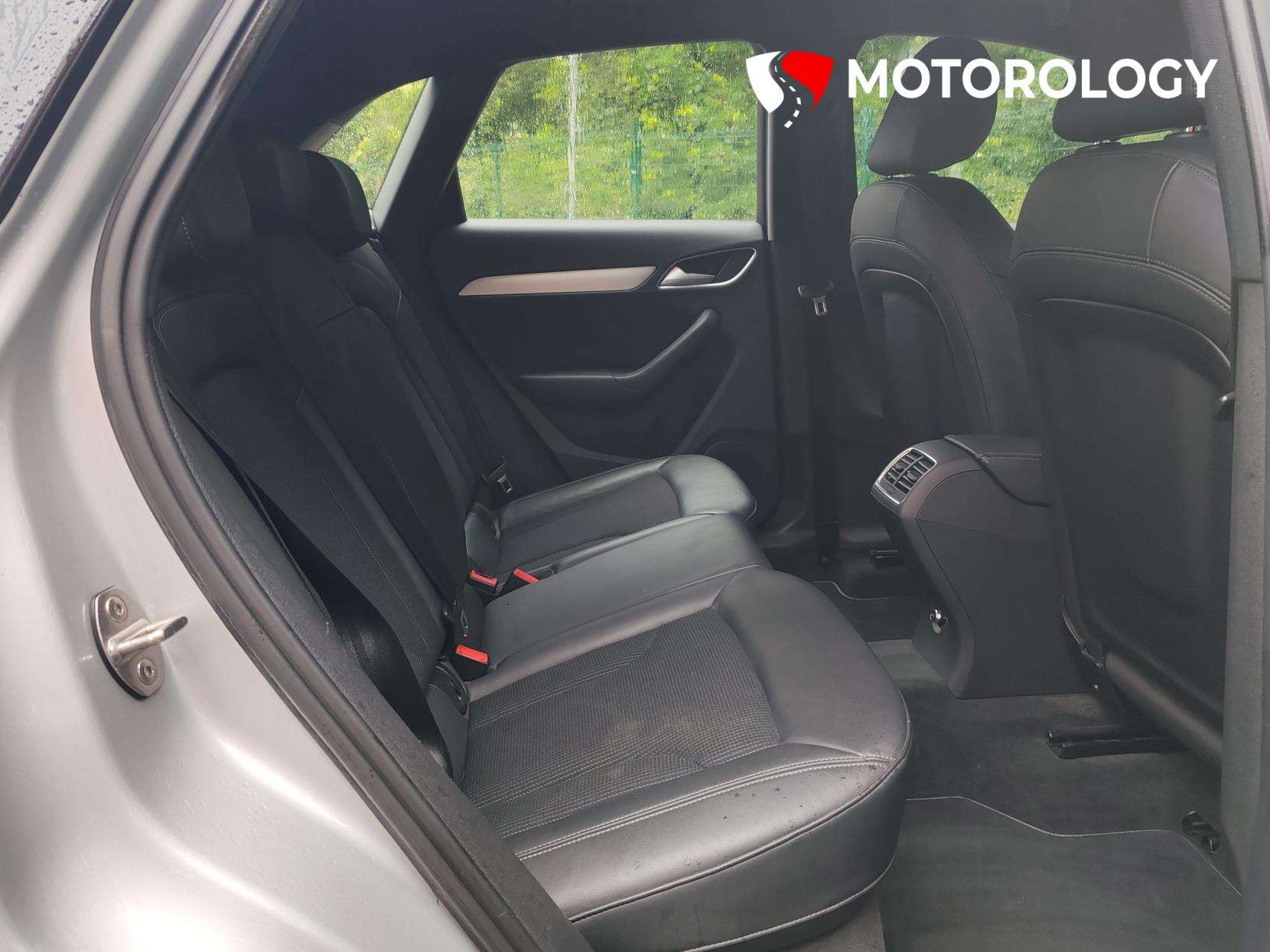 2013 AUDI Q3 2013 AUDI Q3