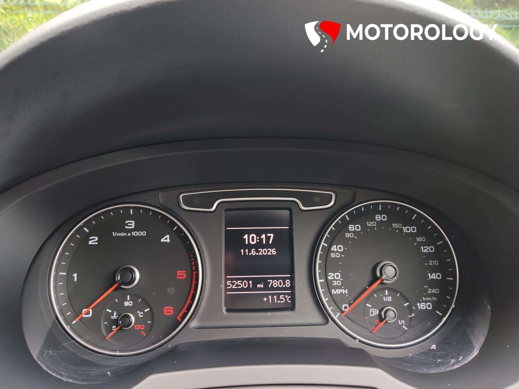 2013 AUDI Q3 2013 AUDI Q3