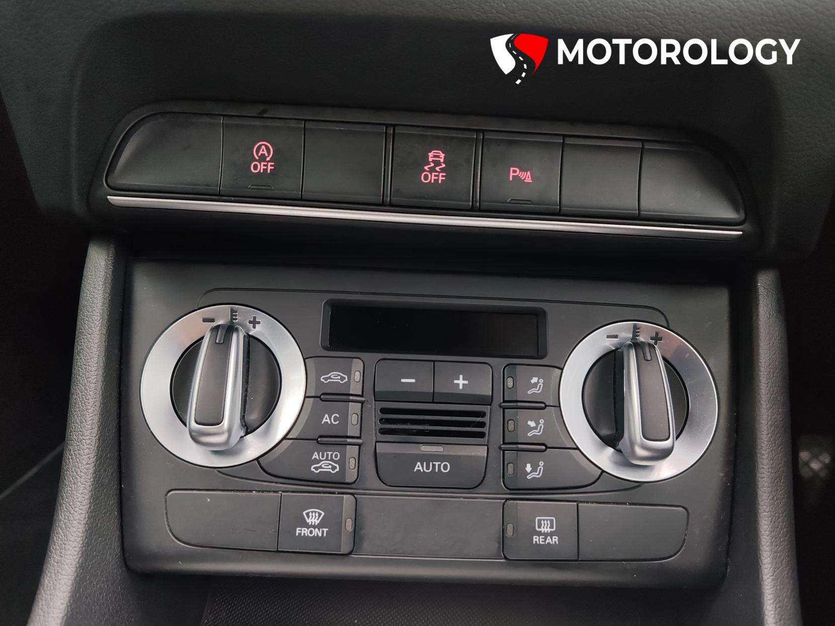 2013 AUDI Q3 2013 AUDI Q3