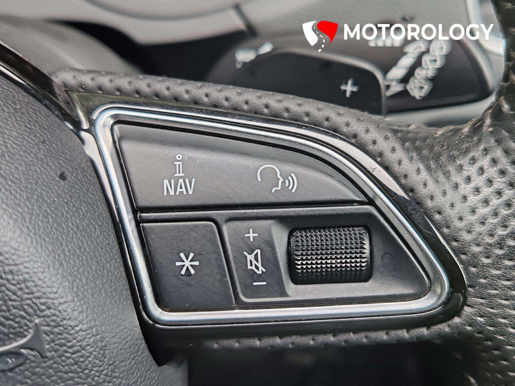 2013 AUDI Q3 2013 AUDI Q3