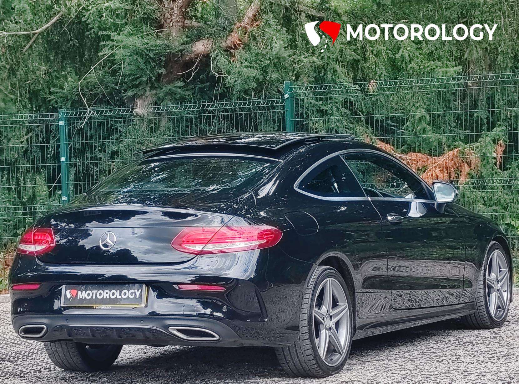 A 2016 MERCEDES-BENZ C CLASS 2.1 C220d AMG Line (Premium Plus) Coupe 2dr Diesel G-Tronic+ Euro 6 (s/s) (170 ps) A 2016 MERCEDES-BENZ C CLASS 2.1 C220d AMG Line (Premium Plus) Coupe 2dr Diesel G-Tronic+ Euro 6 (s/s) (170 ps)