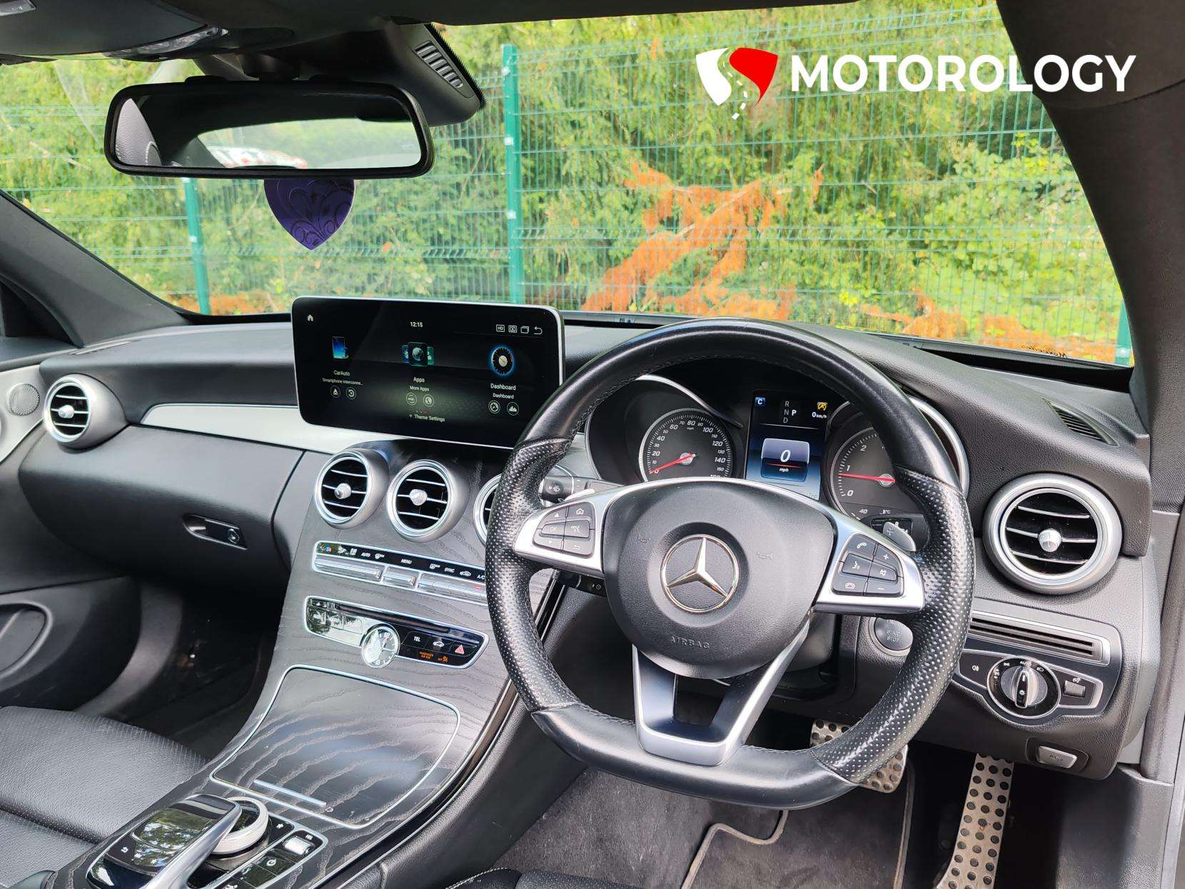 A 2016 MERCEDES-BENZ C CLASS 2.1 C220d AMG Line (Premium Plus) Coupe 2dr Diesel G-Tronic+ Euro 6 (s/s) (170 ps) A 2016 MERCEDES-BENZ C CLASS 2.1 C220d AMG Line (Premium Plus) Coupe 2dr Diesel G-Tronic+ Euro 6 (s/s) (170 ps)
