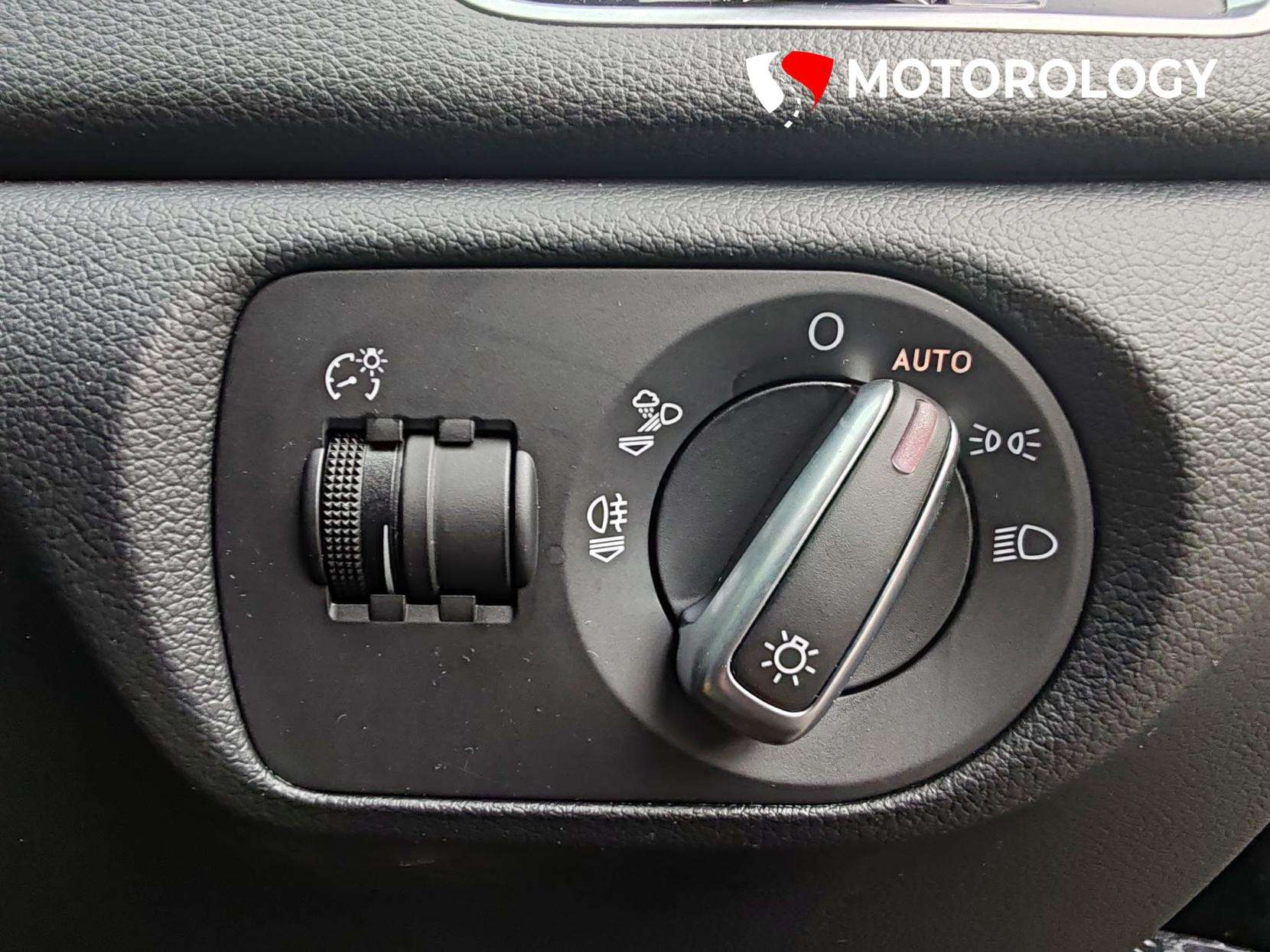 2016 AUDI Q3 2016 AUDI Q3