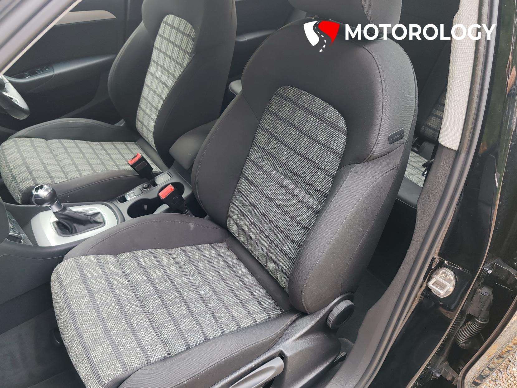 2016 AUDI Q3 2016 AUDI Q3