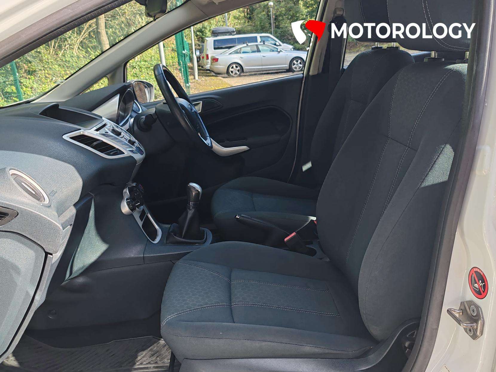 2011 FORD FIESTA 2011 FORD FIESTA