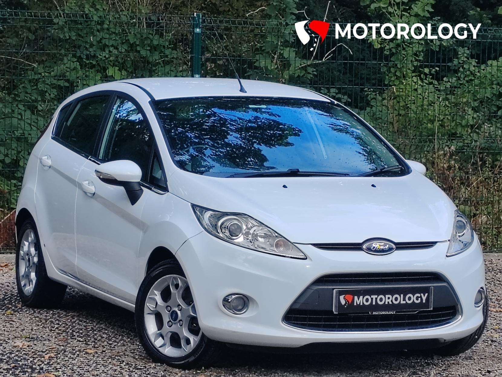 A 2011 FORD FIESTA 1.25 Zetec Hatchback 5dr Petrol Manual (129 g/km, 81 bhp) A 2011 FORD FIESTA 1.25 Zetec Hatchback 5dr Petrol Manual (129 g/km, 81 bhp)