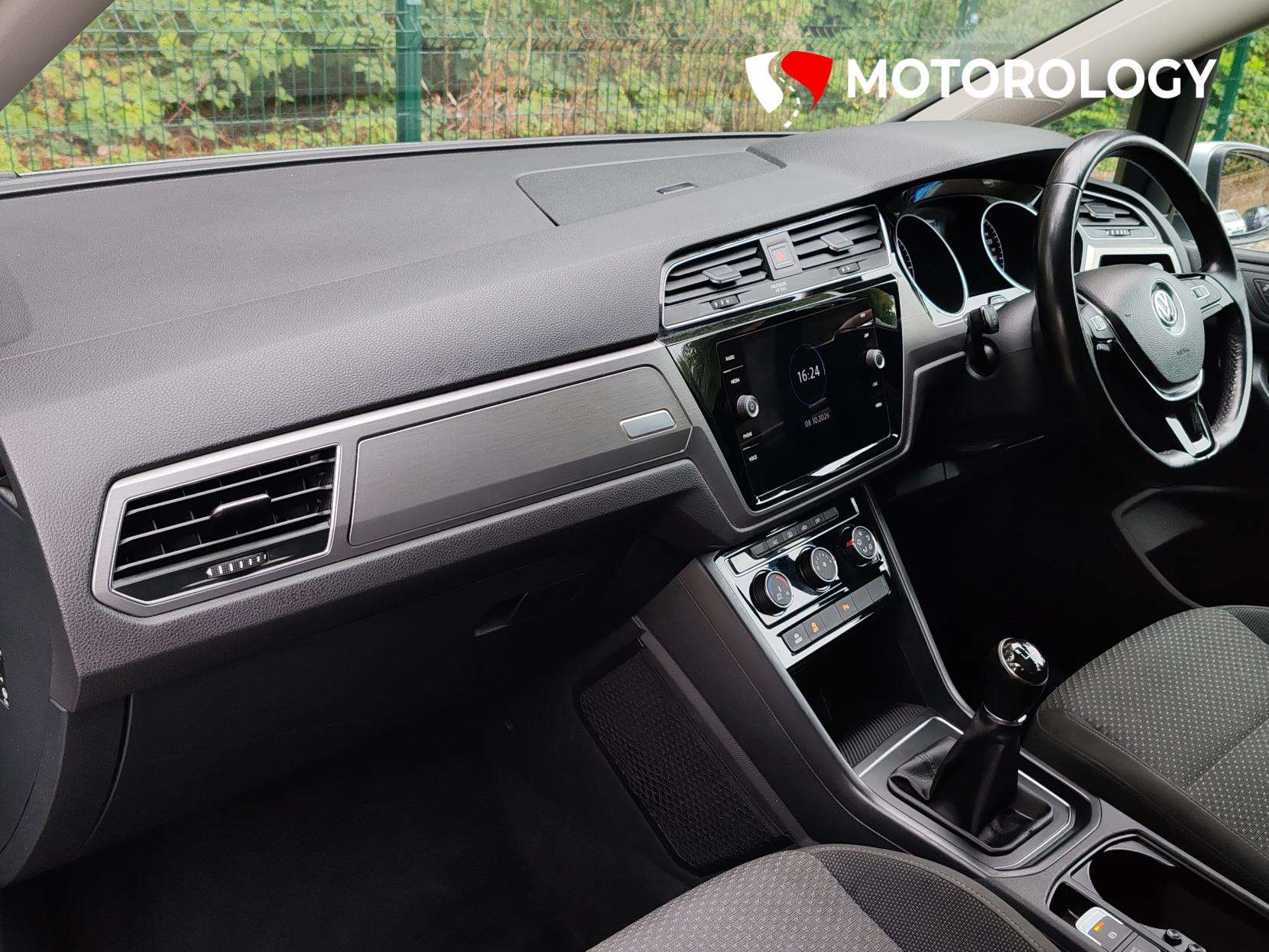 2018 VOLKSWAGEN TOURAN 2018 VOLKSWAGEN TOURAN