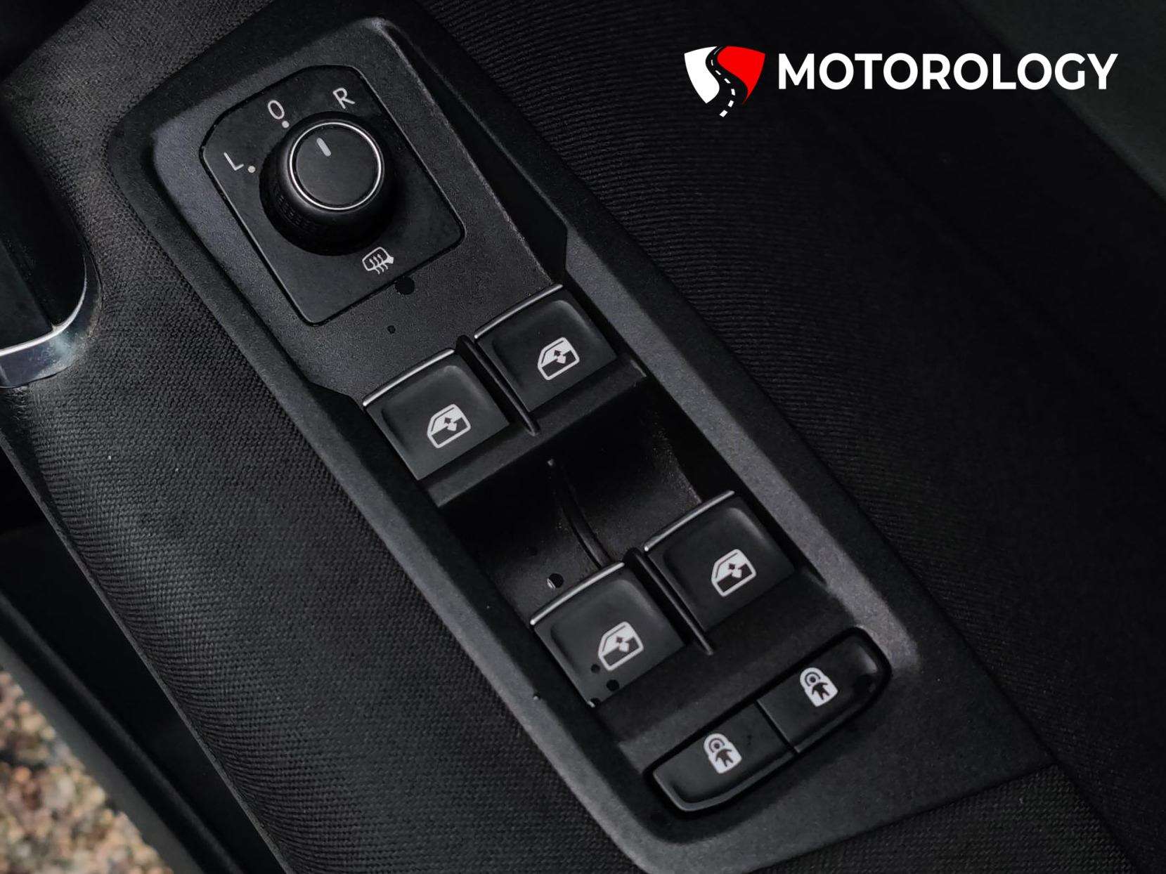 2018 VOLKSWAGEN TOURAN 2018 VOLKSWAGEN TOURAN