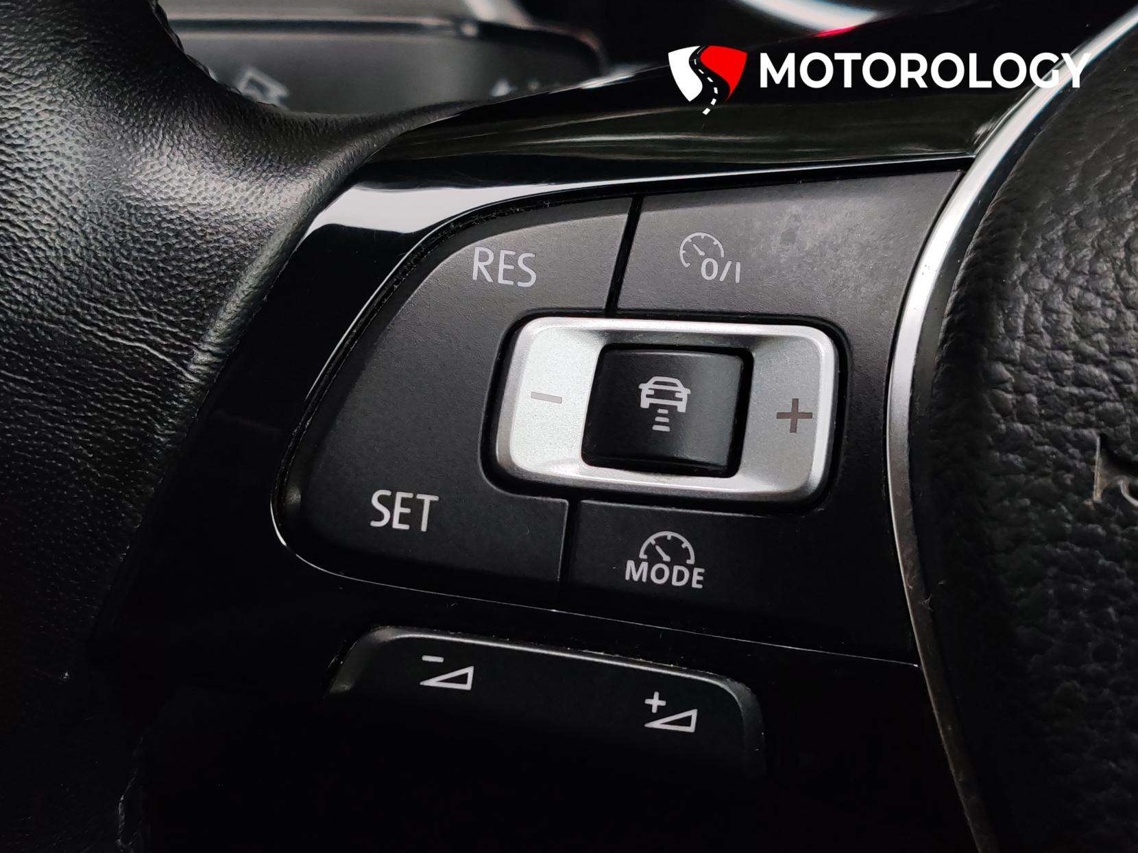 2018 VOLKSWAGEN TOURAN 2018 VOLKSWAGEN TOURAN