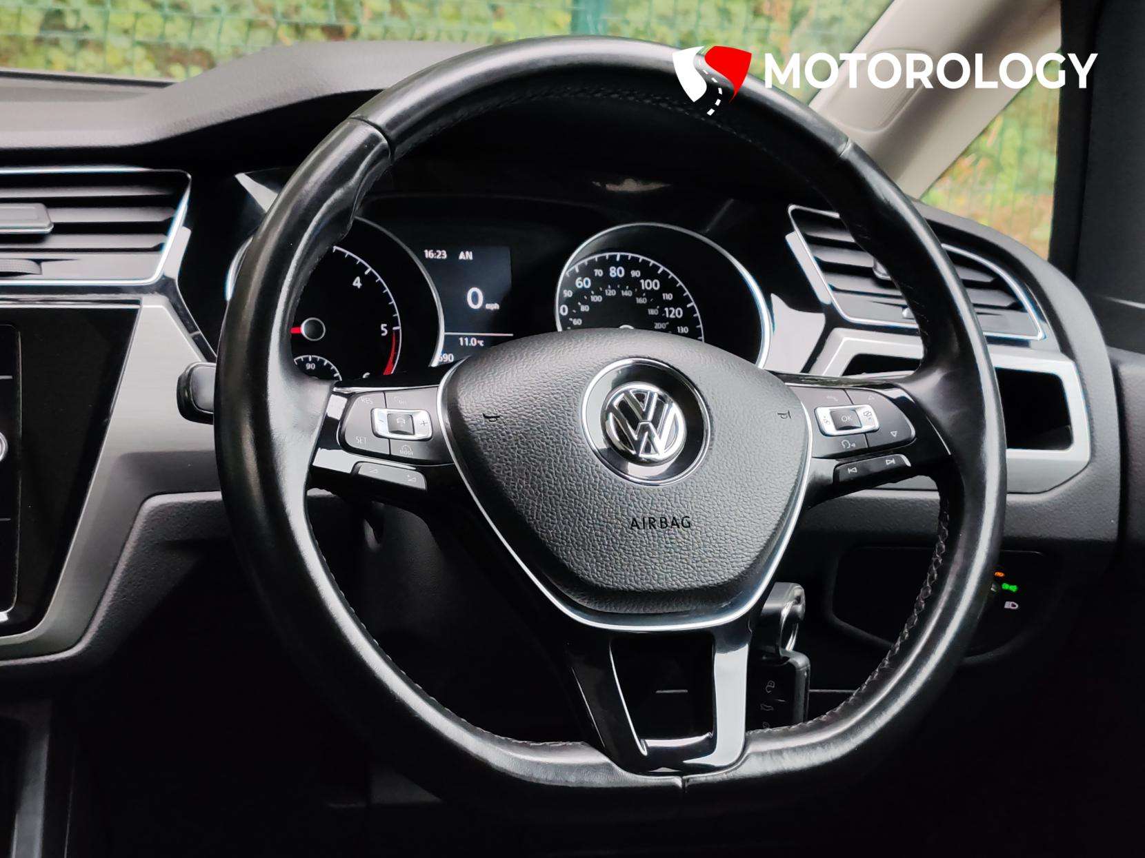 2018 VOLKSWAGEN TOURAN 2018 VOLKSWAGEN TOURAN