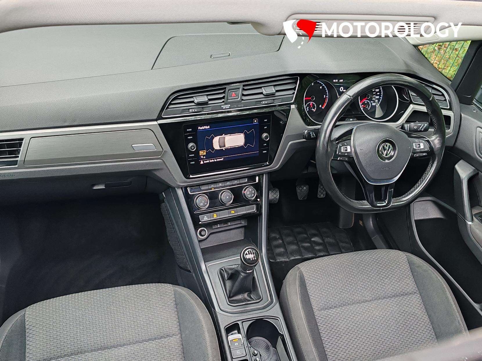 2018 VOLKSWAGEN TOURAN 2018 VOLKSWAGEN TOURAN