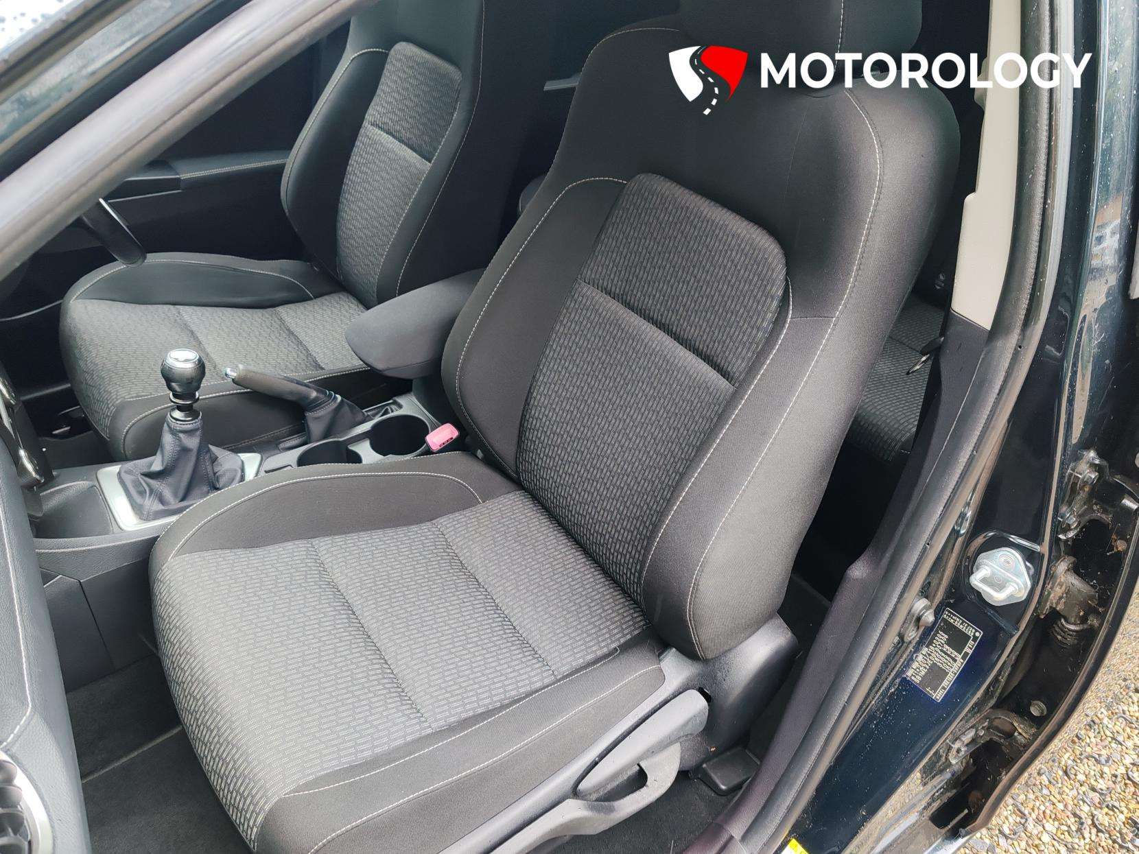 2014 TOYOTA AURIS 2014 TOYOTA AURIS