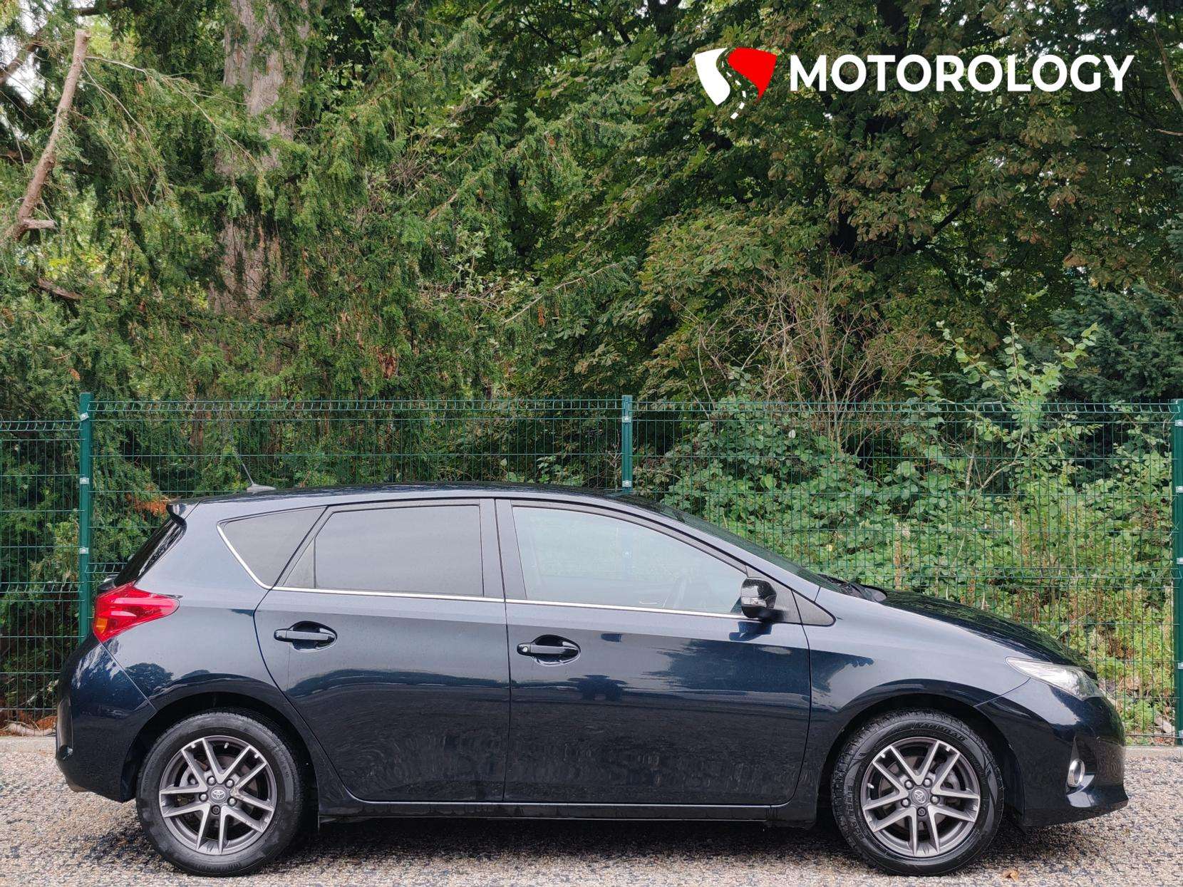 2014 TOYOTA AURIS 2014 TOYOTA AURIS