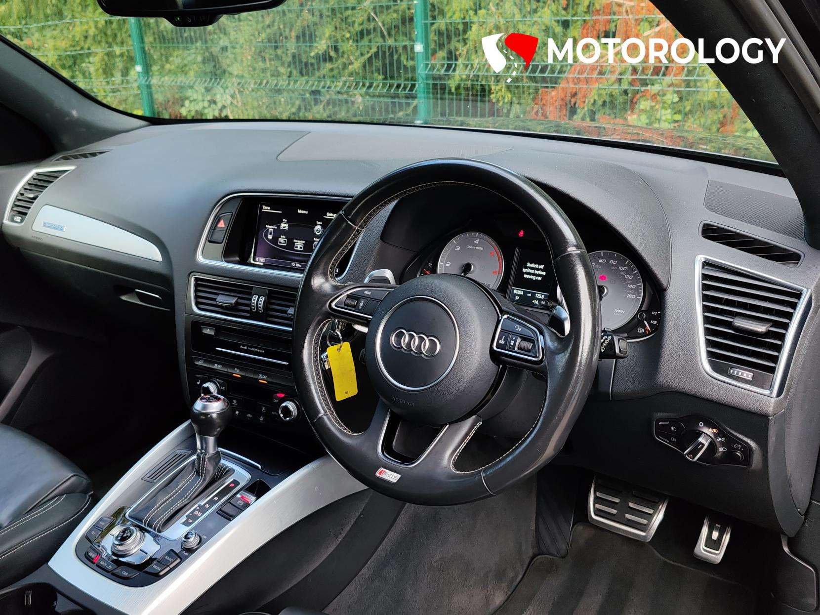 A 2015 AUDI SQ5 3.0 BiTDI V6 SUV 5dr Diesel Tiptronic quattro Euro 5 (s/s) (313 ps) A 2015 AUDI SQ5 3.0 BiTDI V6 SUV 5dr Diesel Tiptronic quattro Euro 5 (s/s) (313 ps)