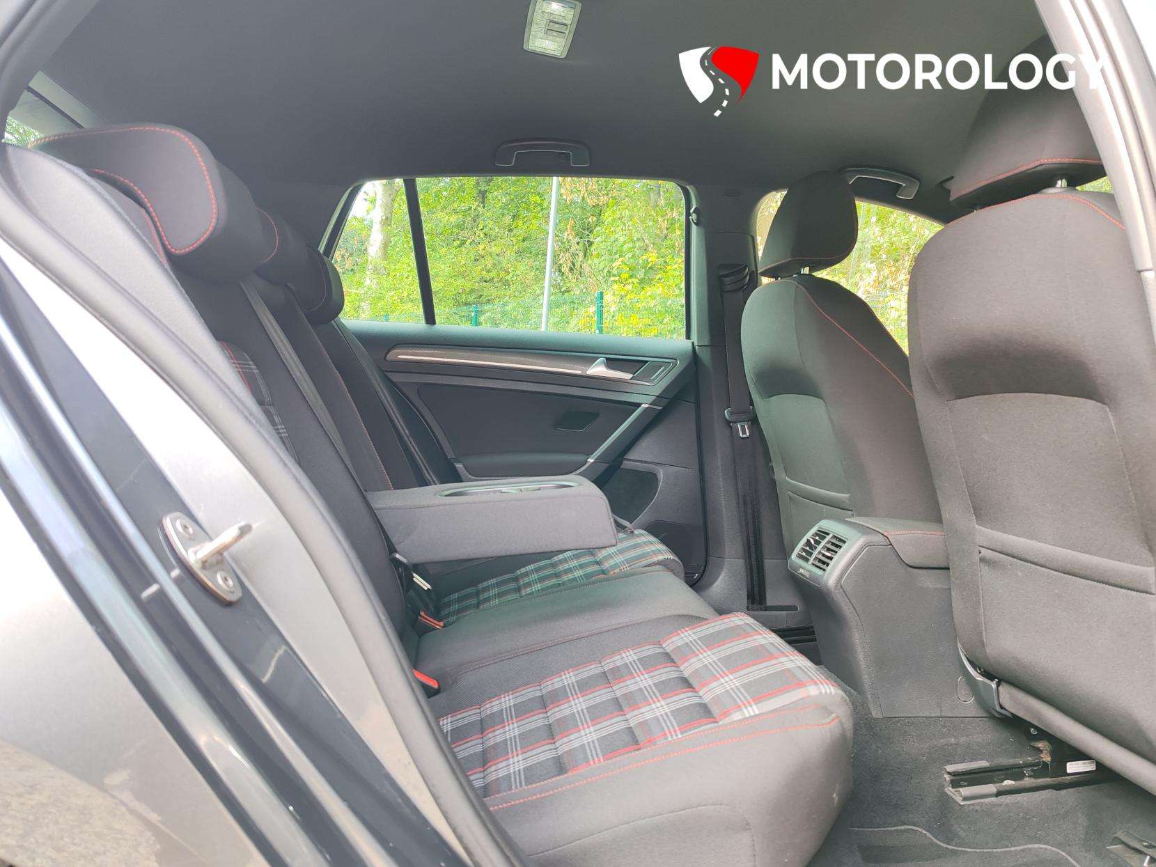 2018 VOLKSWAGEN GOLF 2018 VOLKSWAGEN GOLF