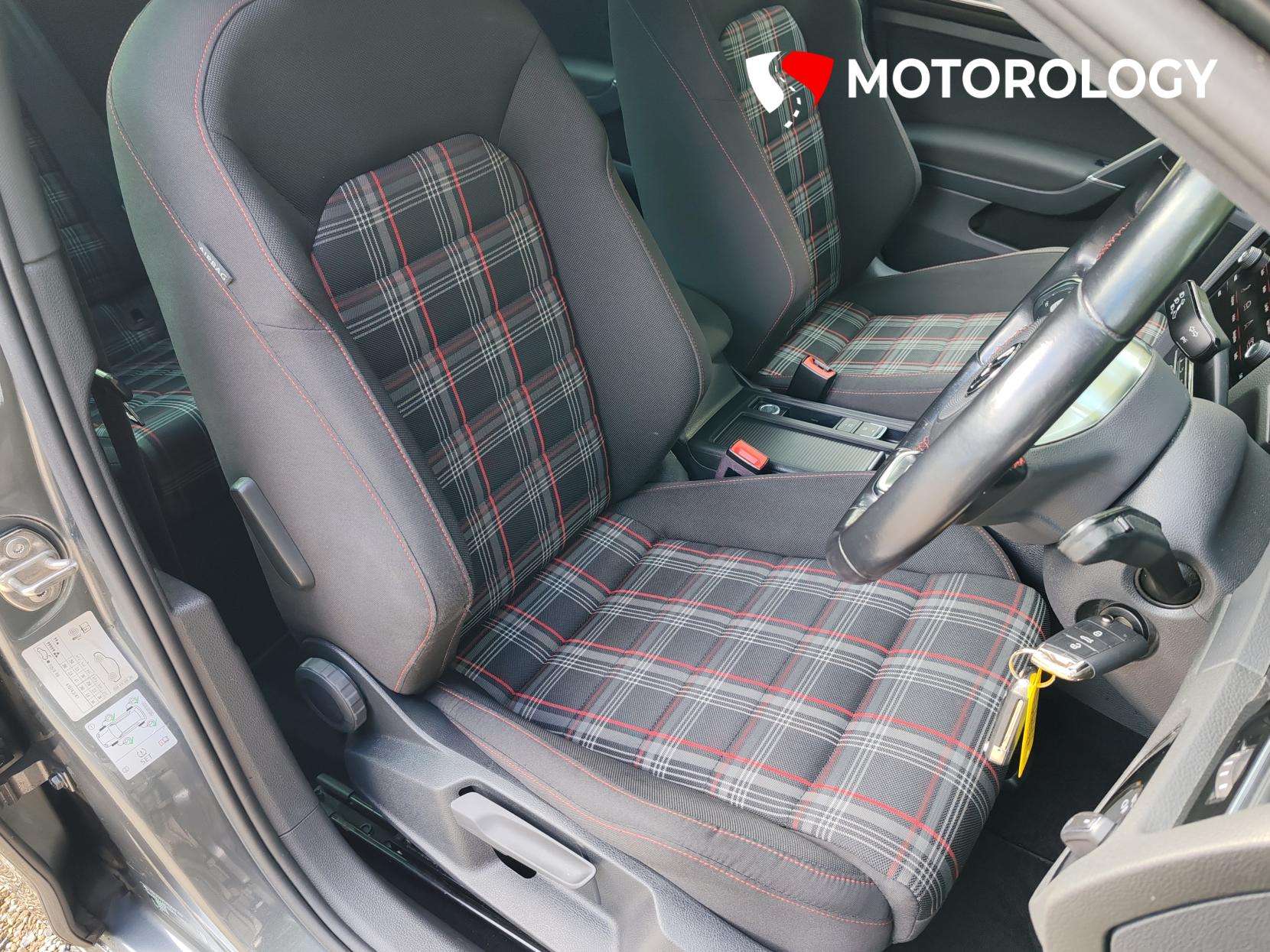 2018 VOLKSWAGEN GOLF 2018 VOLKSWAGEN GOLF