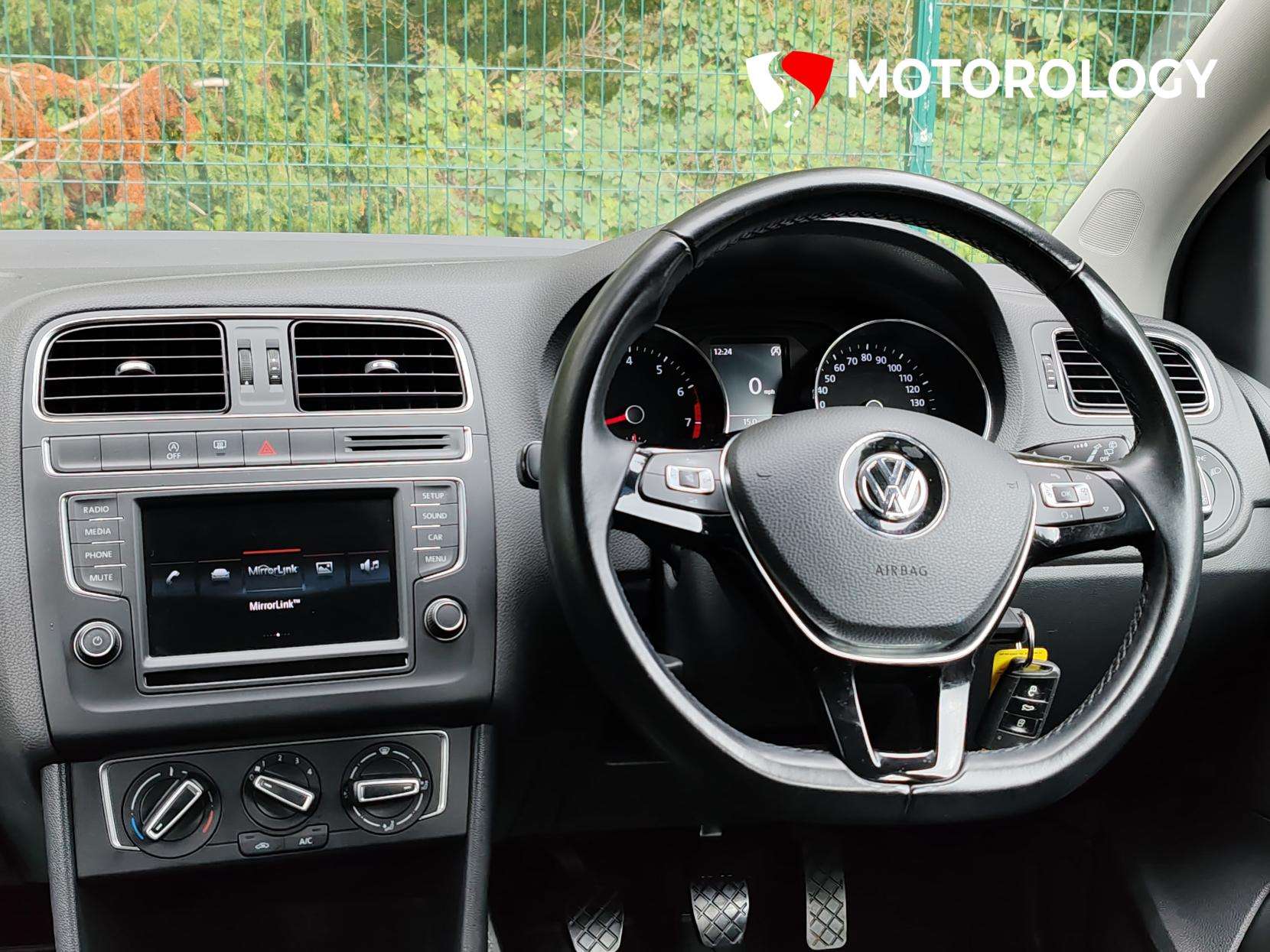 2015 VOLKSWAGEN POLO 2015 VOLKSWAGEN POLO