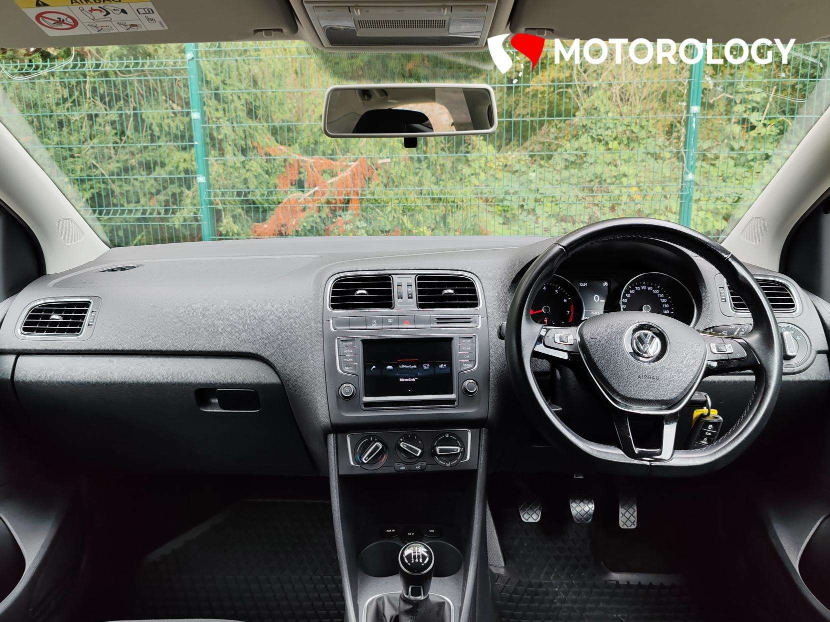 2015 VOLKSWAGEN POLO 2015 VOLKSWAGEN POLO
