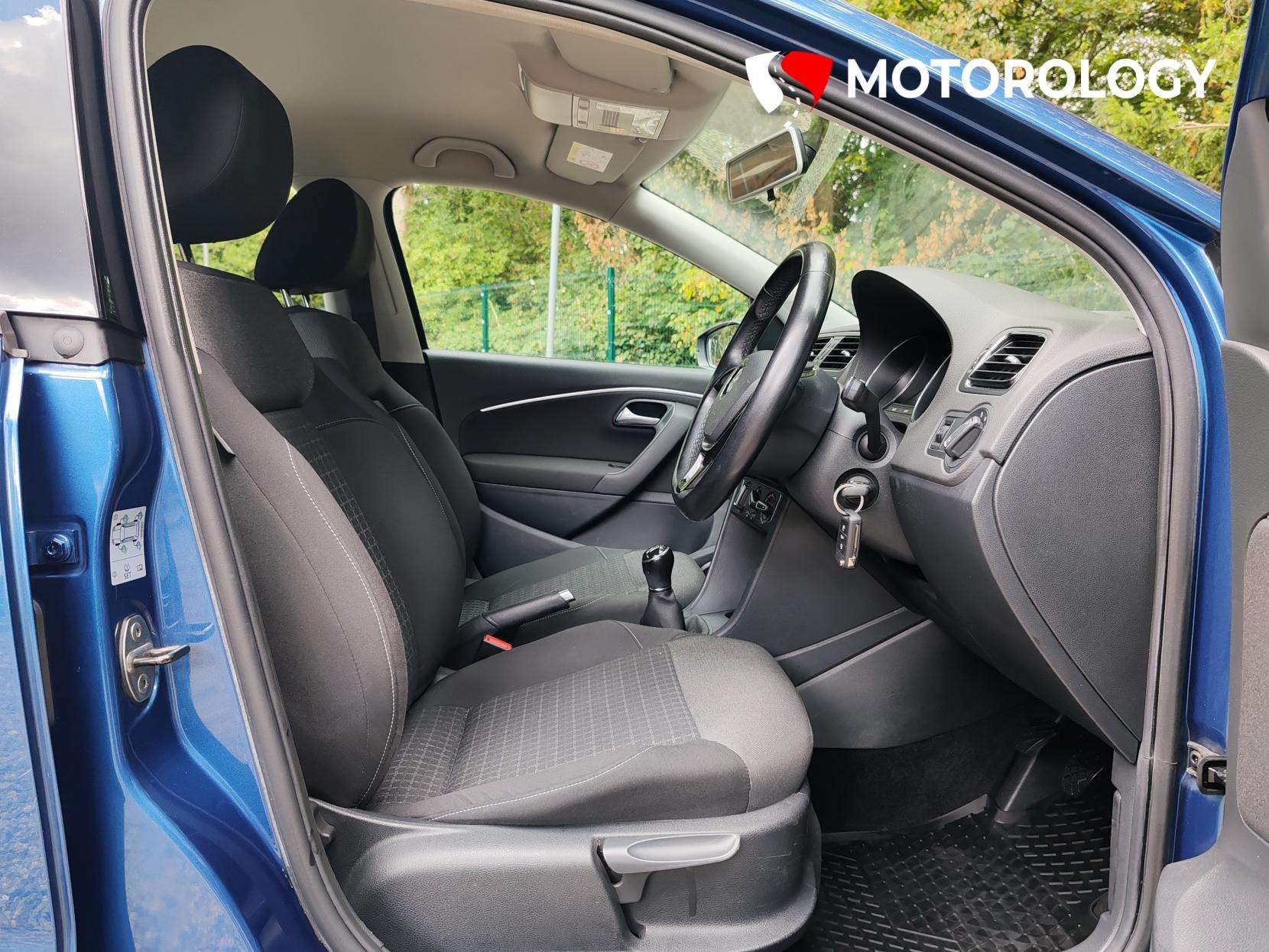 2015 VOLKSWAGEN POLO 2015 VOLKSWAGEN POLO