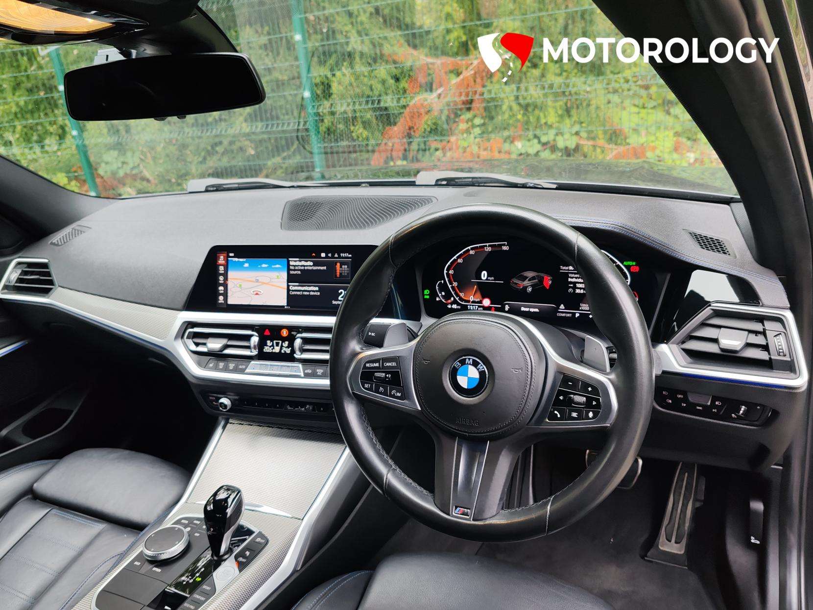 A 2019 BMW 3 SERIES 2.0 330i M Sport Saloon 4dr Petrol Auto Euro 6 (s/s) (258 ps) A 2019 BMW 3 SERIES 2.0 330i M Sport Saloon 4dr Petrol Auto Euro 6 (s/s) (258 ps)