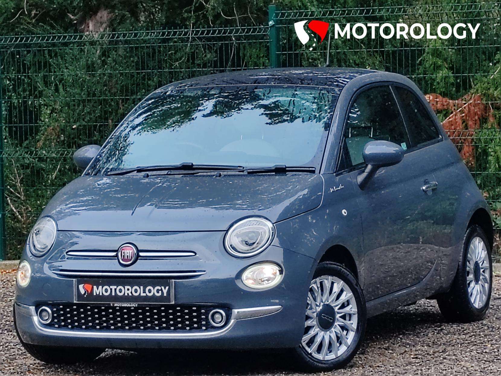 A 2022 FIAT 500 1.0 MHEV Dolcevita Hatchback 3dr Petrol Manual Euro 6 (s/s) (70 bhp) A 2022 FIAT 500 1.0 MHEV Dolcevita Hatchback 3dr Petrol Manual Euro 6 (s/s) (70 bhp)