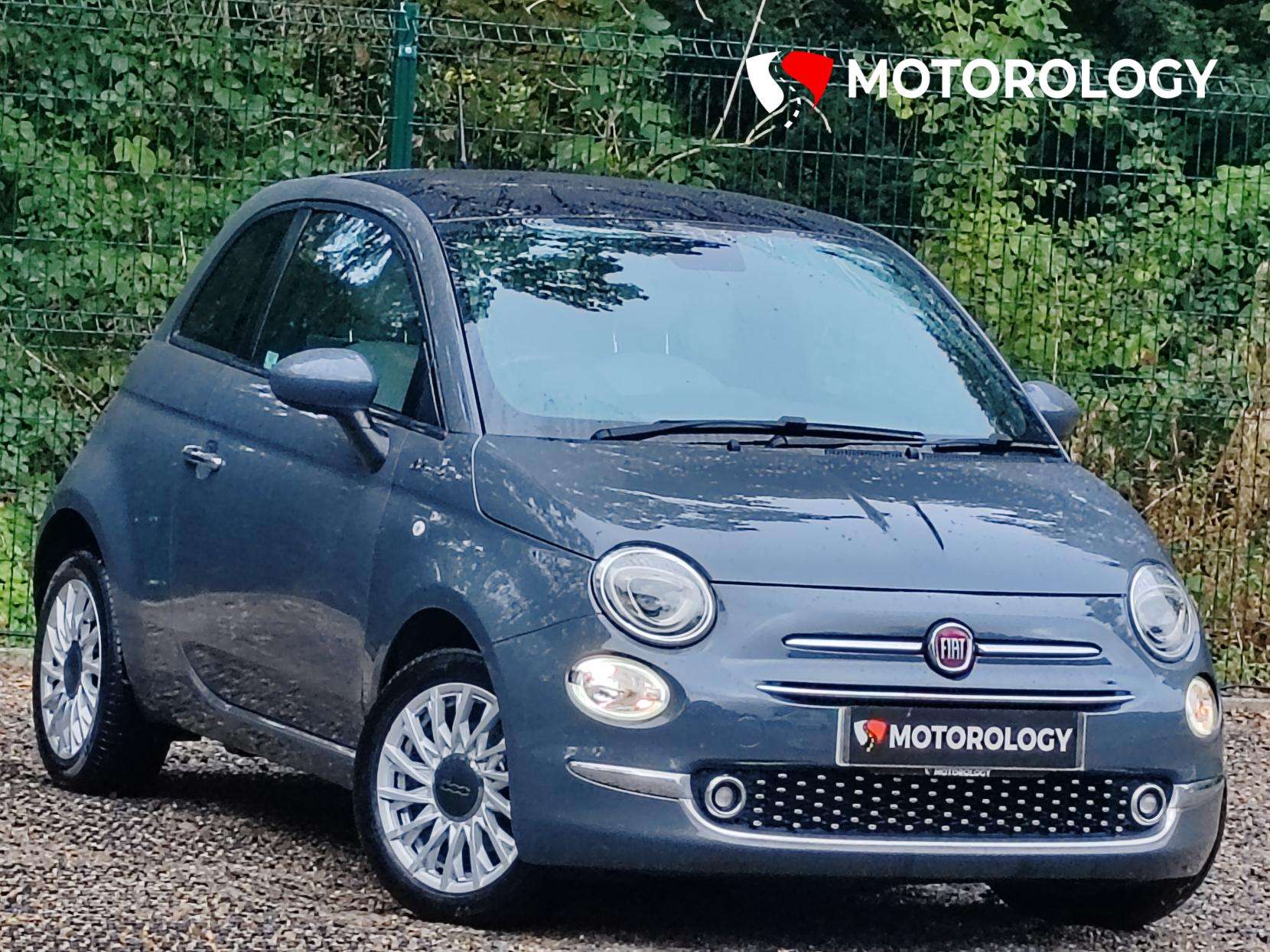 A 2022 FIAT 500 1.0 MHEV Dolcevita Hatchback 3dr Petrol Manual Euro 6 (s/s) (70 bhp) A 2022 FIAT 500 1.0 MHEV Dolcevita Hatchback 3dr Petrol Manual Euro 6 (s/s) (70 bhp)