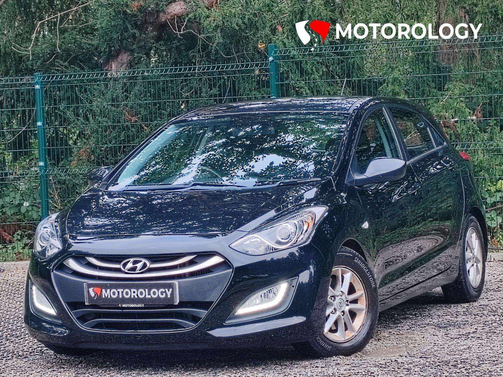A 2012 HYUNDAI I30 1.6 CRDi Active Hatchback 5dr Diesel Auto Euro 5 (110 ps) A 2012 HYUNDAI I30 1.6 CRDi Active Hatchback 5dr Diesel Auto Euro 5 (110 ps)