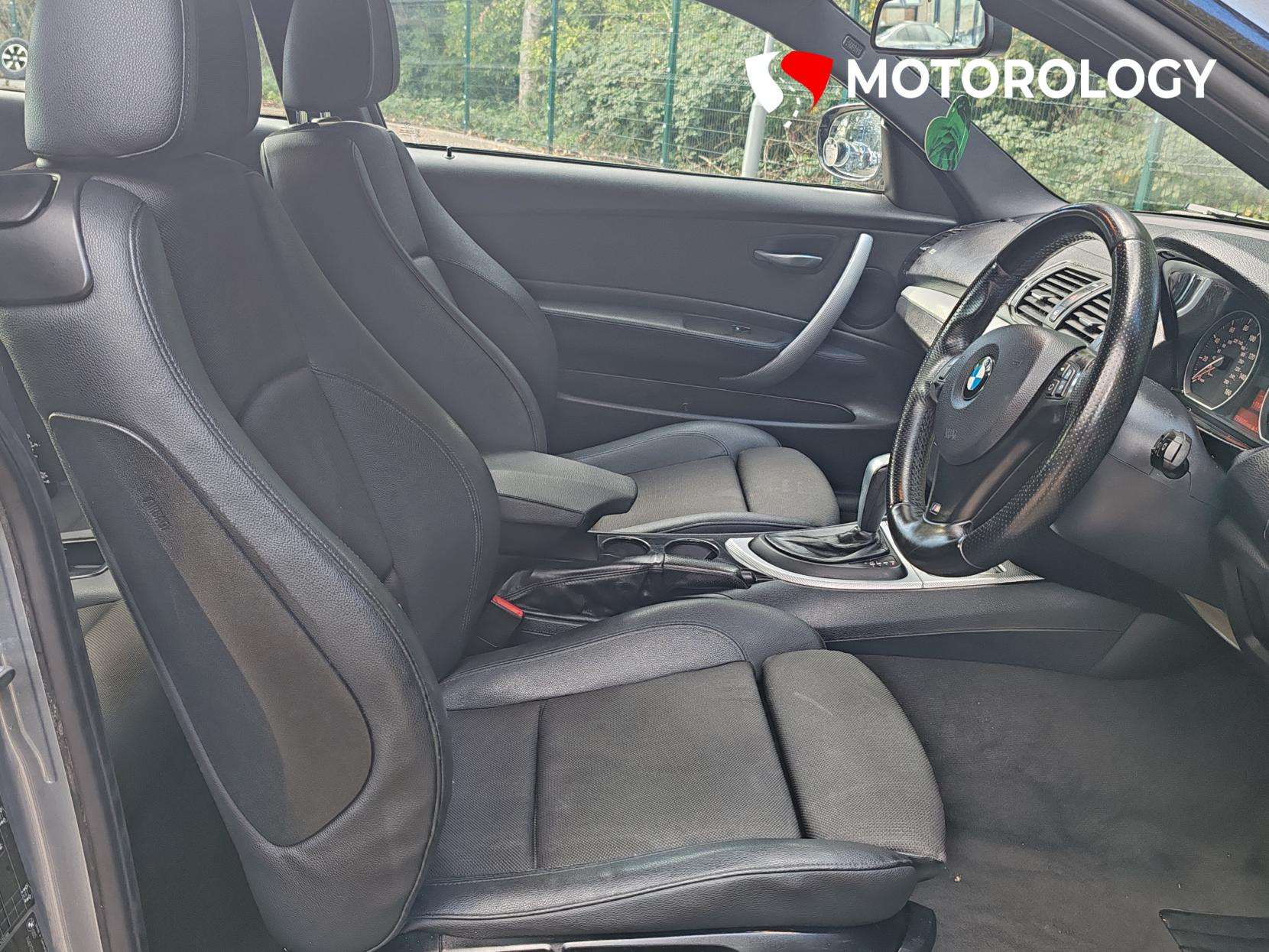 2011 BMW 1 SERIES 2011 BMW 1 SERIES