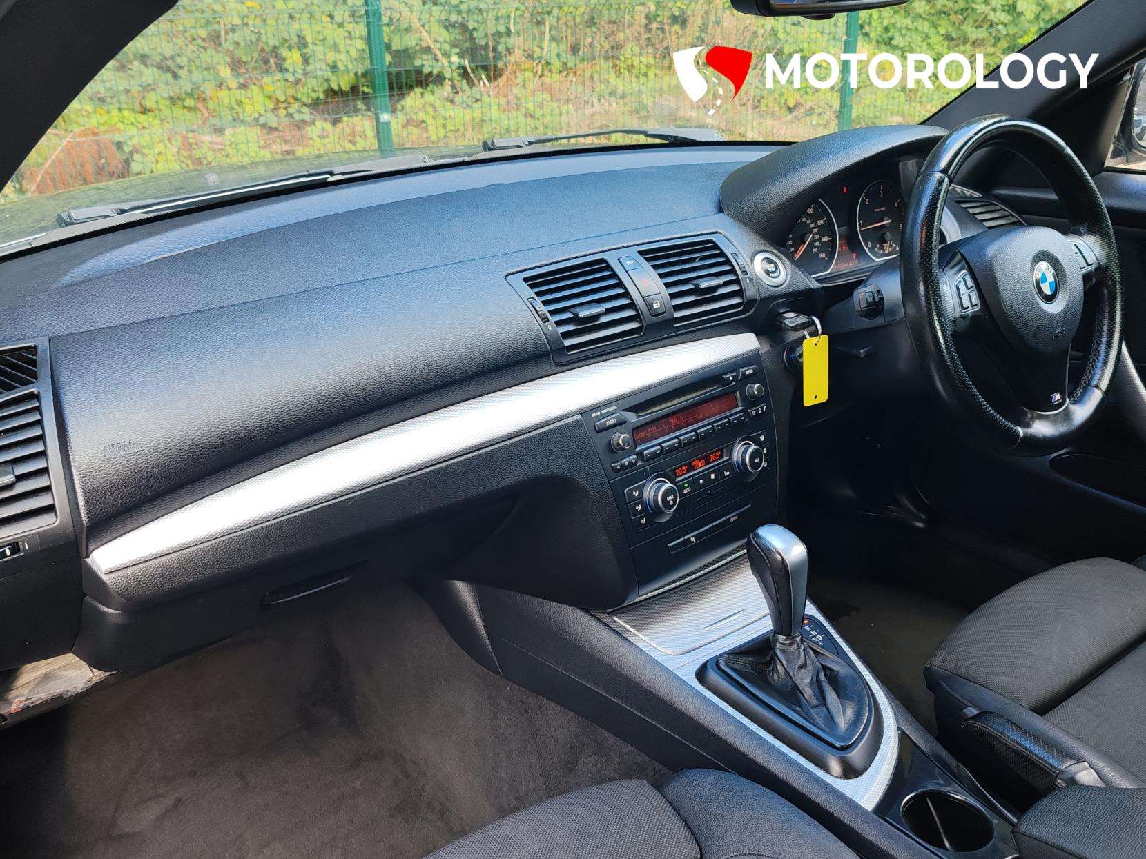 2011 BMW 1 SERIES 2011 BMW 1 SERIES
