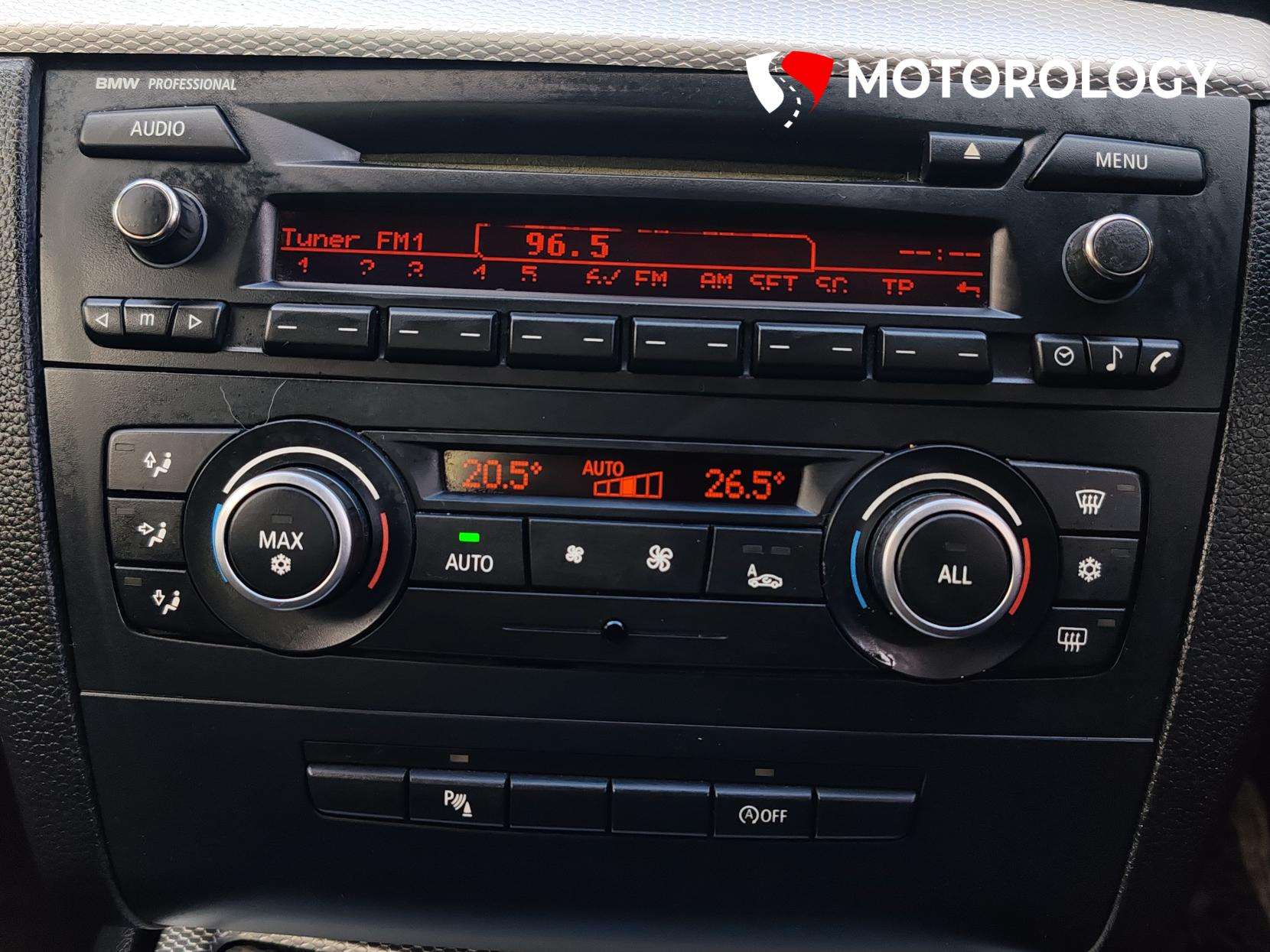 2011 BMW 1 SERIES 2011 BMW 1 SERIES