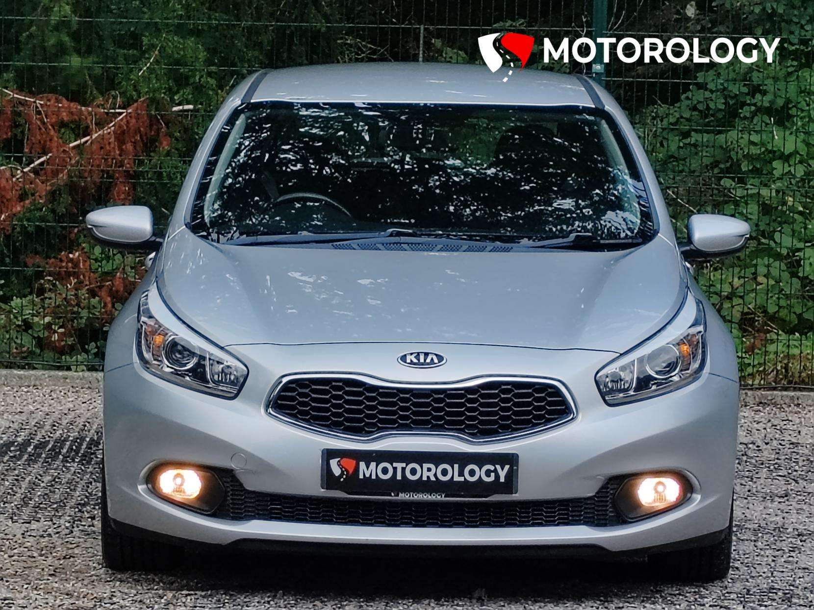 2014 KIA CEED 2014 KIA CEED