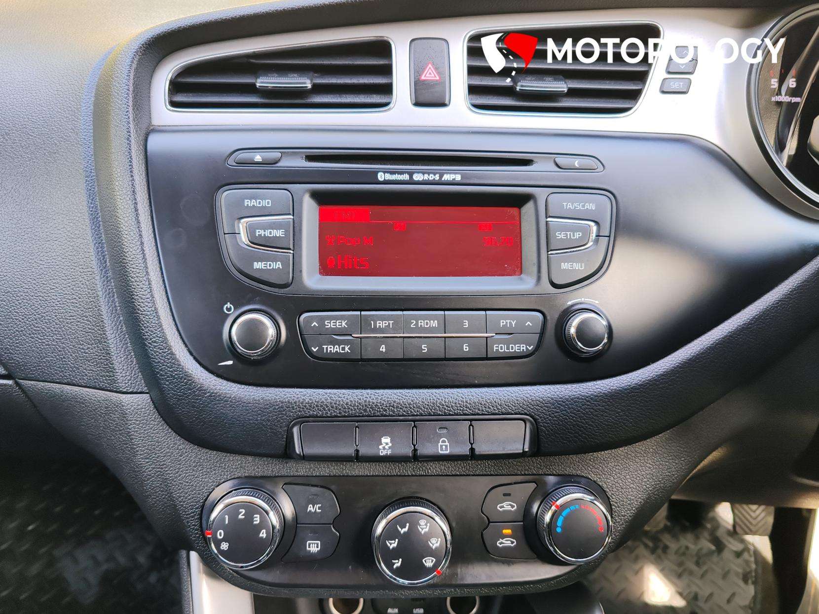 2014 KIA CEED 2014 KIA CEED